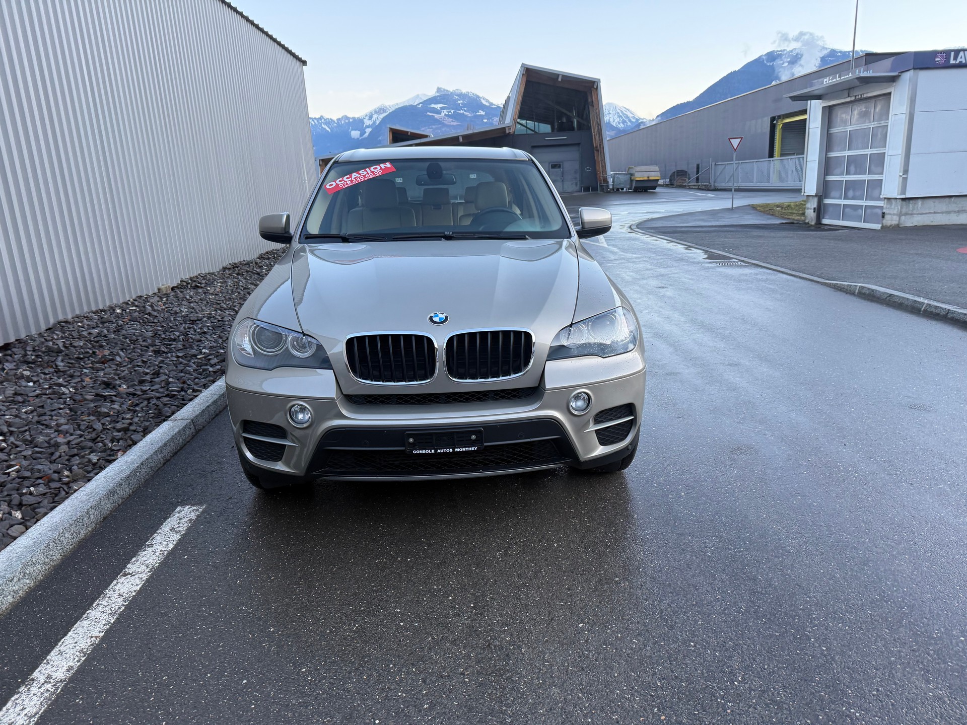 BMW X5 xDrive 35i Steptronic-image-4