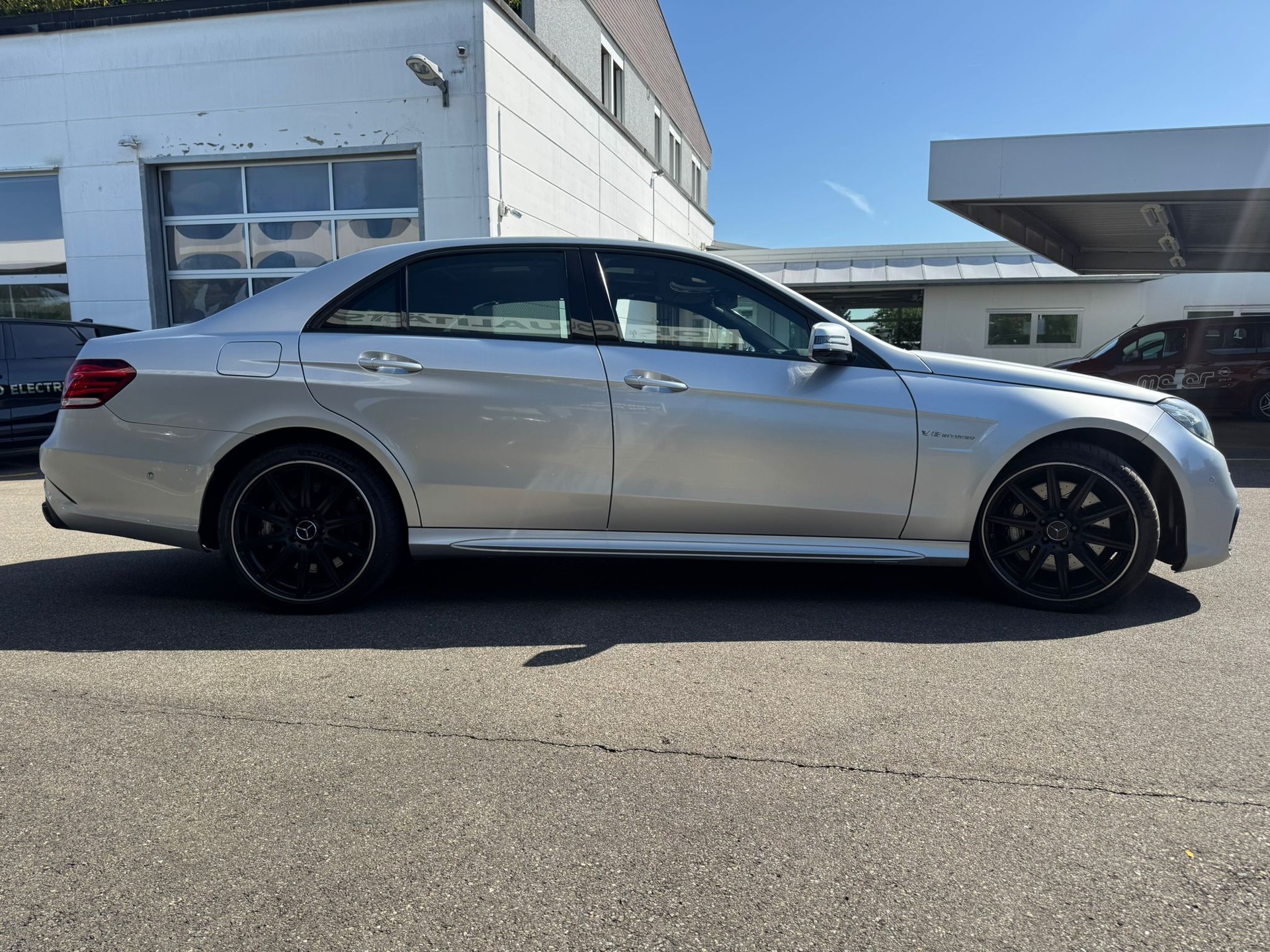 MERCEDES-BENZ E 63 AMG 4Matic Speedshift-image-3