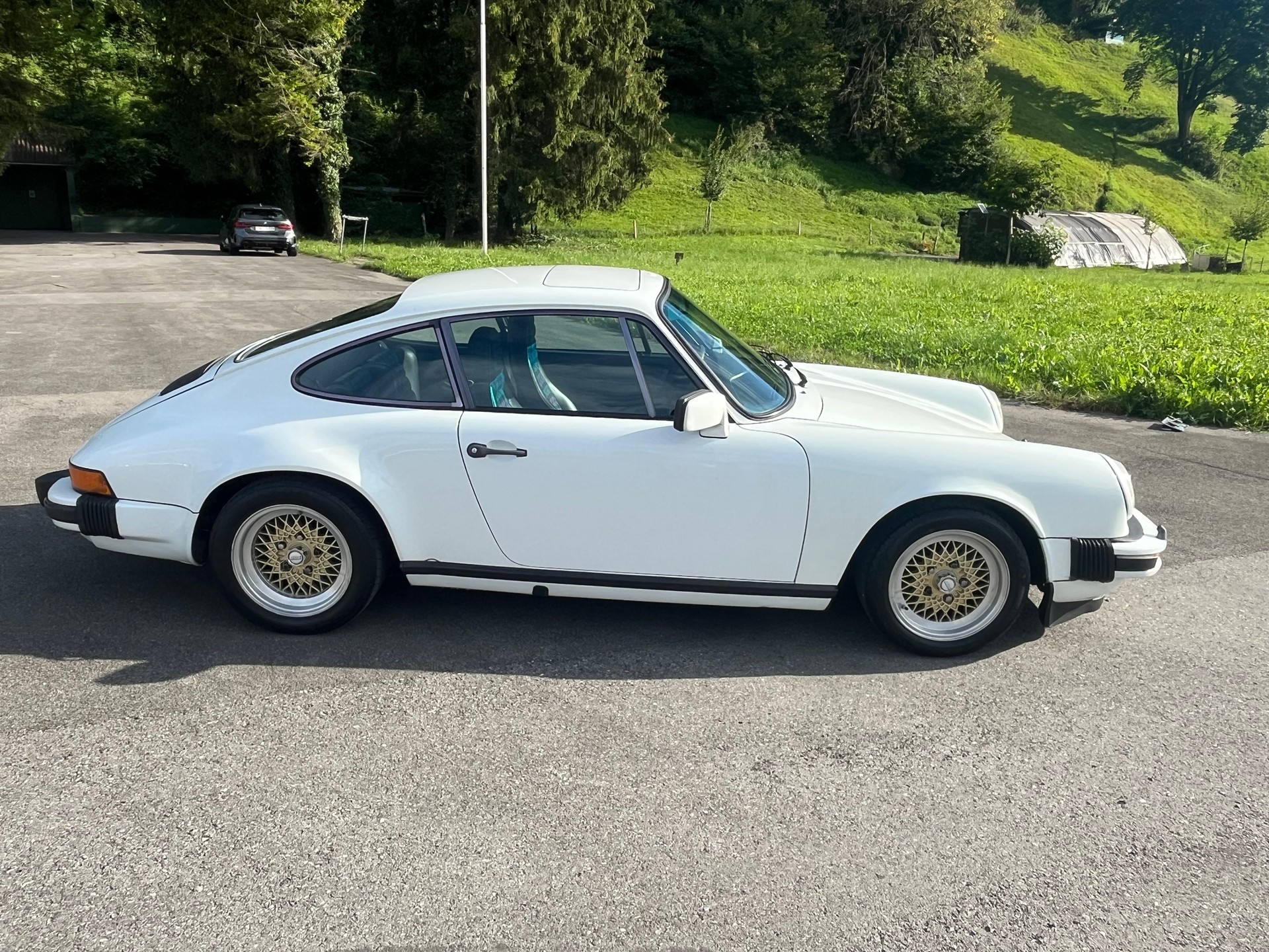 PORSCHE 911 SC 3.0-image-4