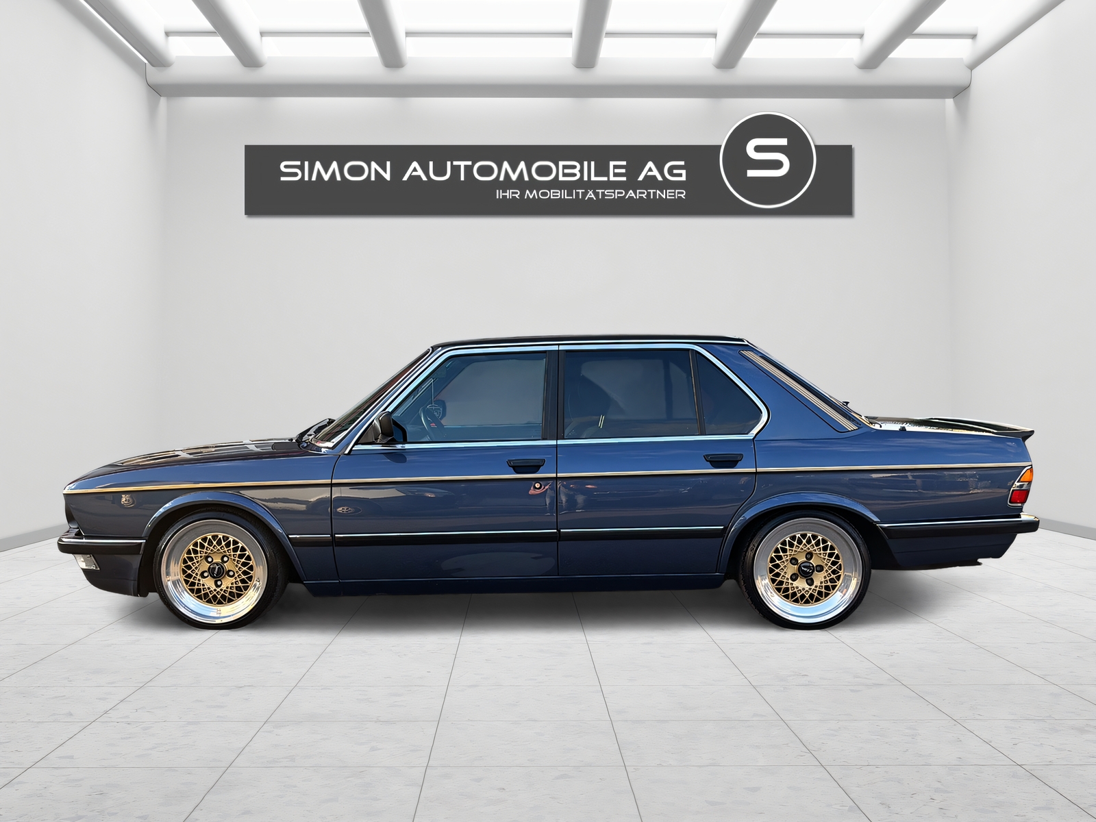 BMW M535i-image-1