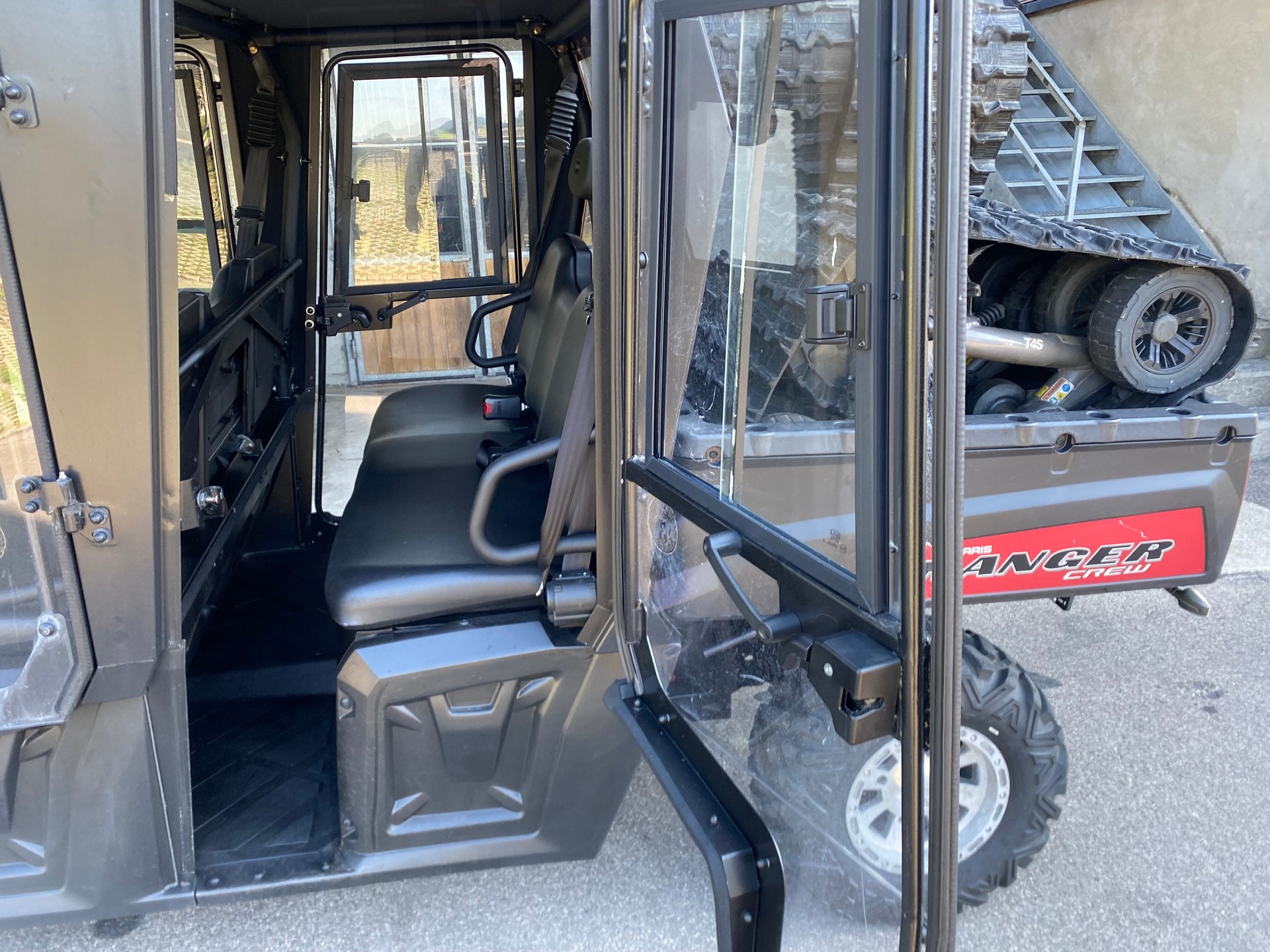 KOMMOBIL (UNIMOG) Polaris 800 4x4 mit Raupen-image-9
