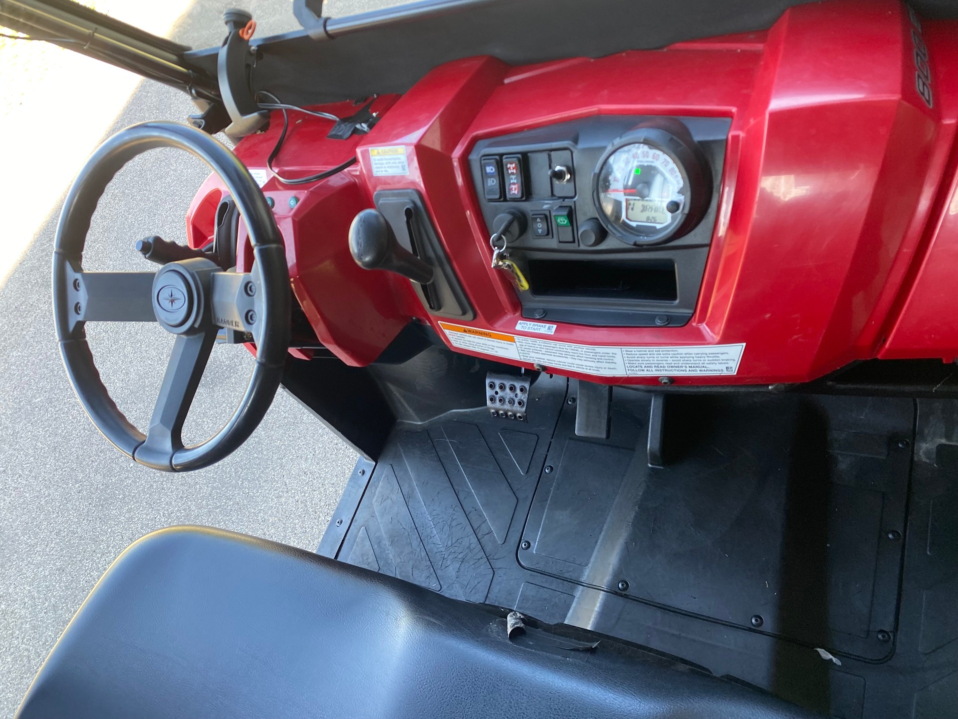 KOMMOBIL (UNIMOG) Polaris 800 4x4 mit Raupen-image-6