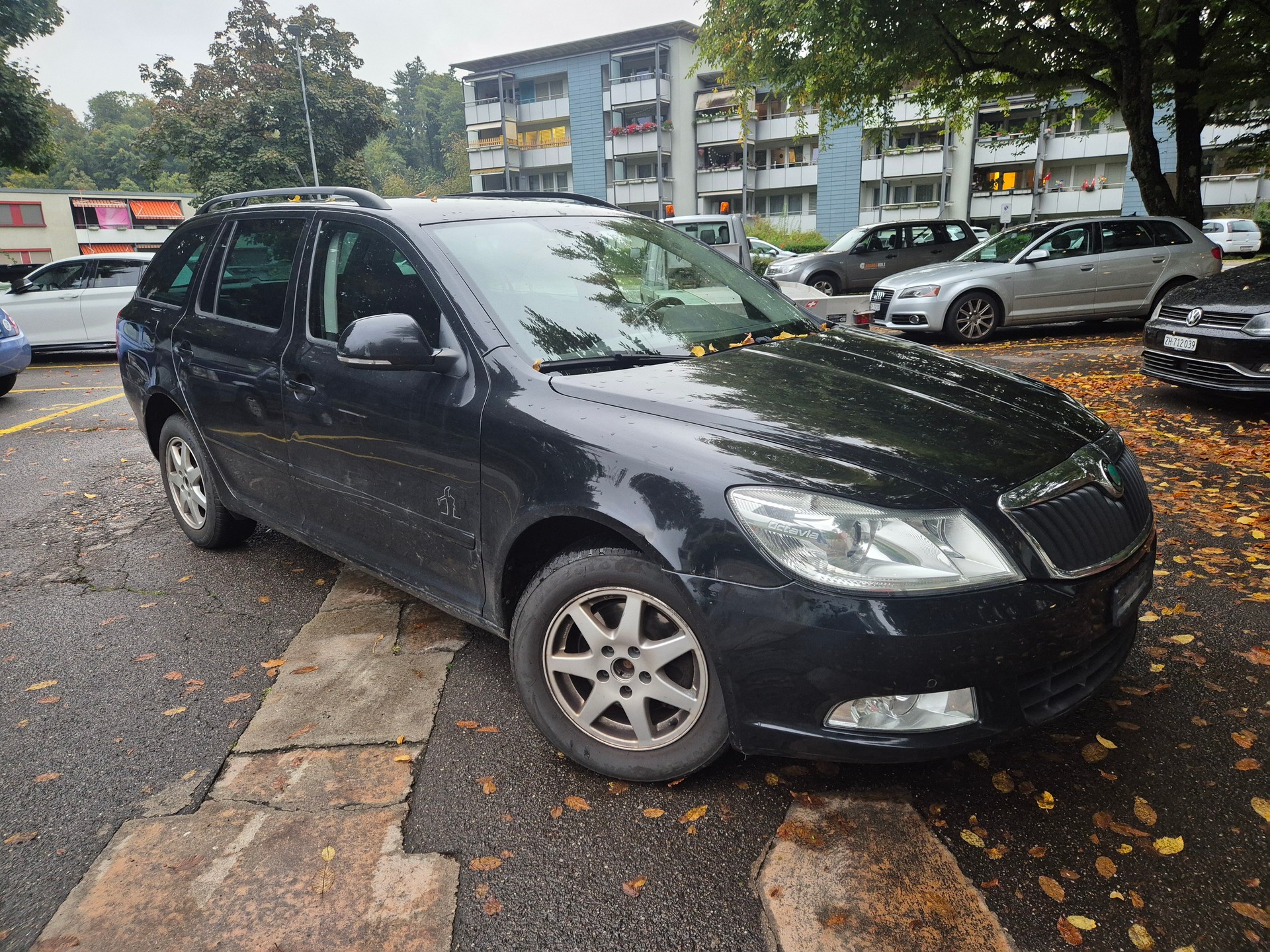 SKODA Octavia Combi 1.8 TSI Elegance 4x4-image-2