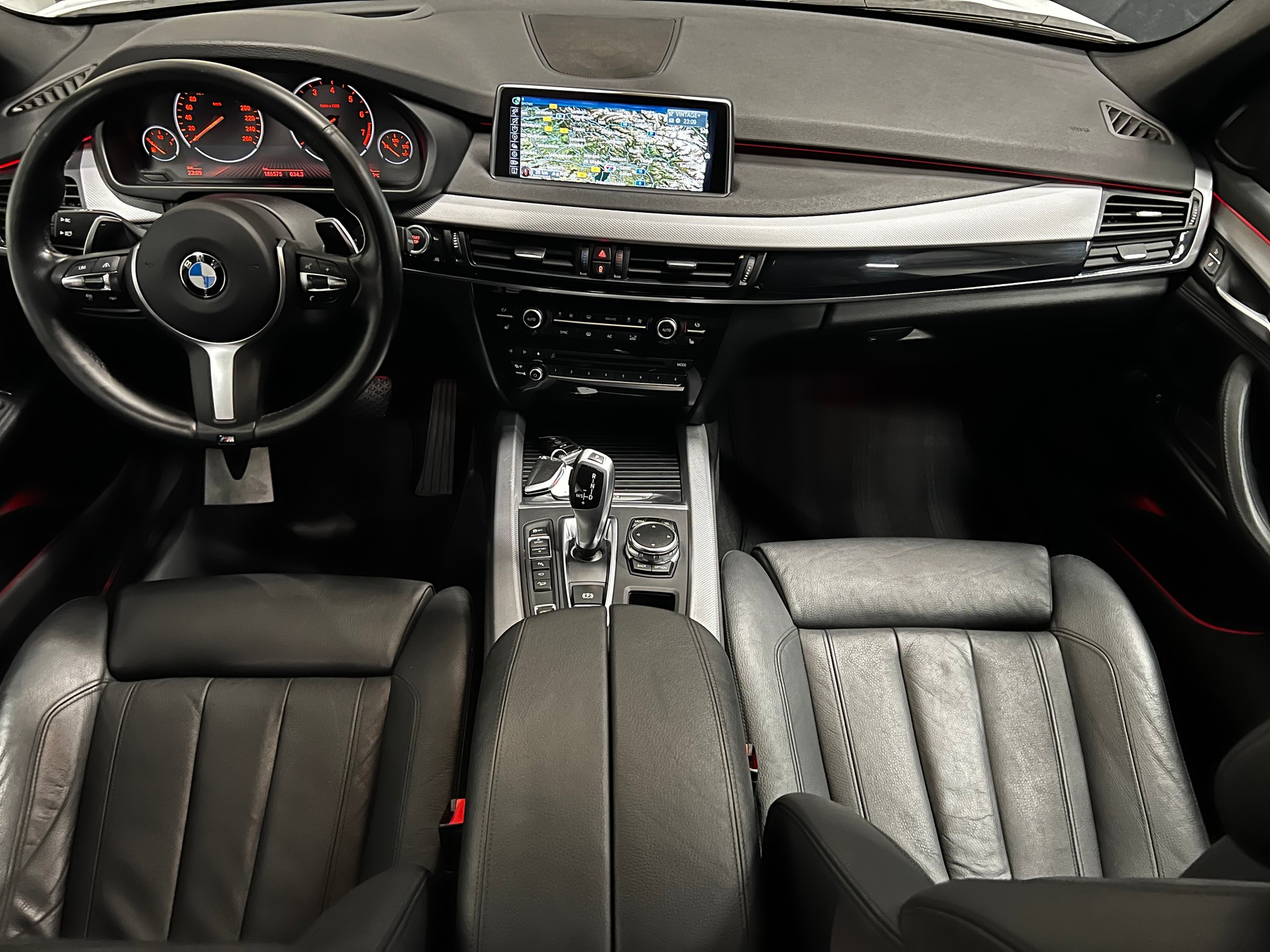 BMW X5 40e xDrive paddles M-Sport-image-7