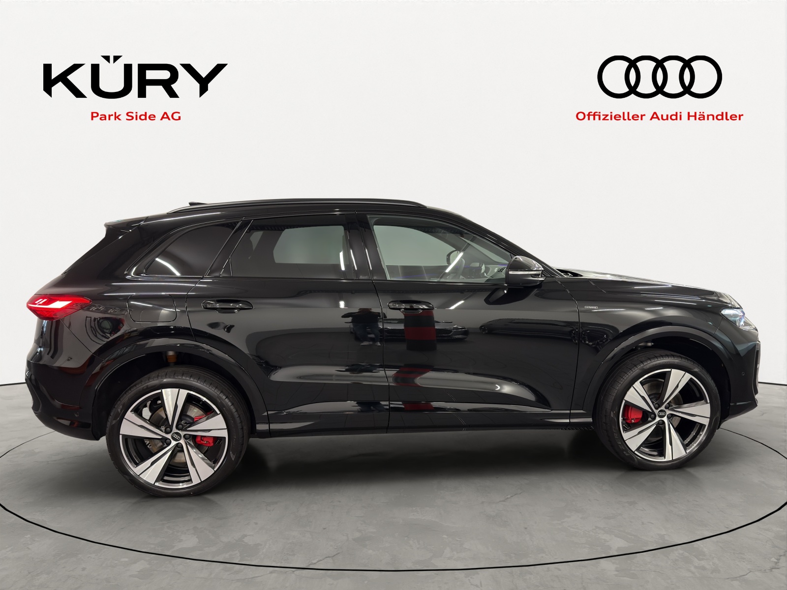 AUDI Q5 SUV e-hybrid 270 kW 367PS Quattro-image-2