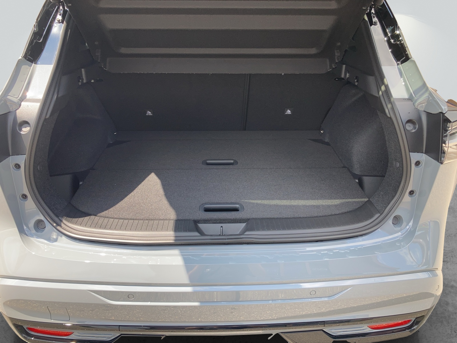 NISSAN Qashqai 1.5 VC-T N-DESIGN-image-9