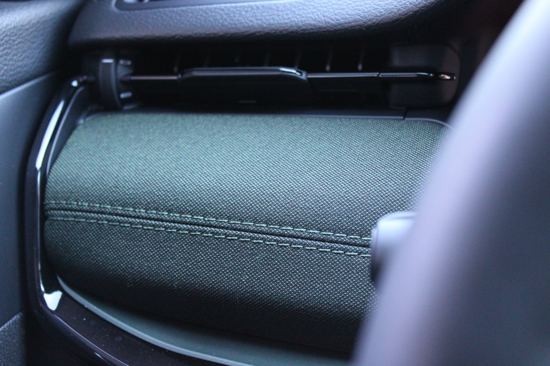 JEEP Compass 4x2 1.5 T MHEV North Star-image-9