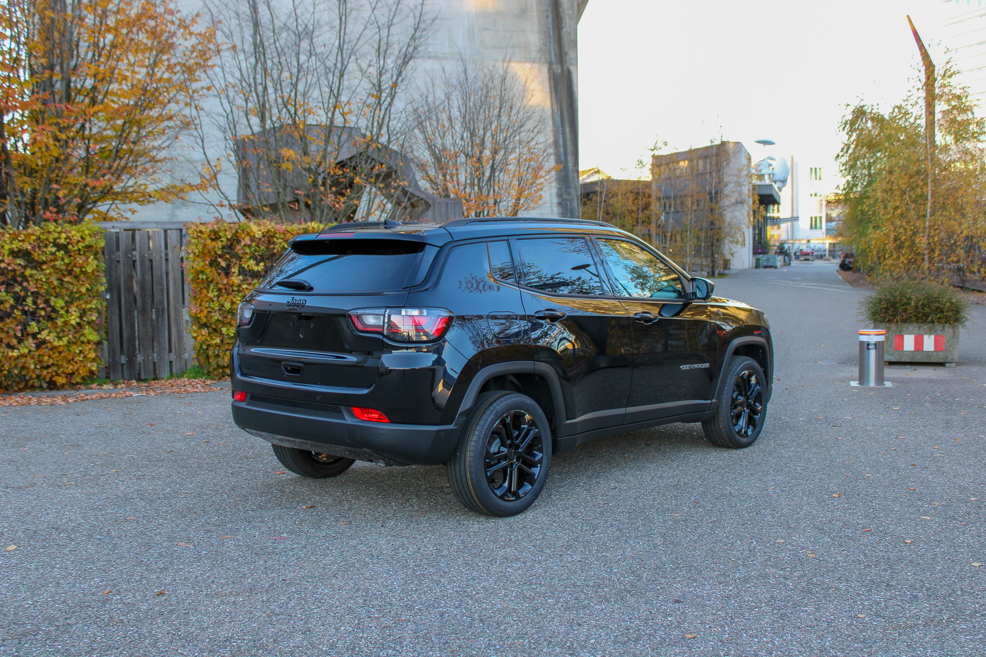 JEEP Compass 4x2 1.5 T MHEV North Star-image-4