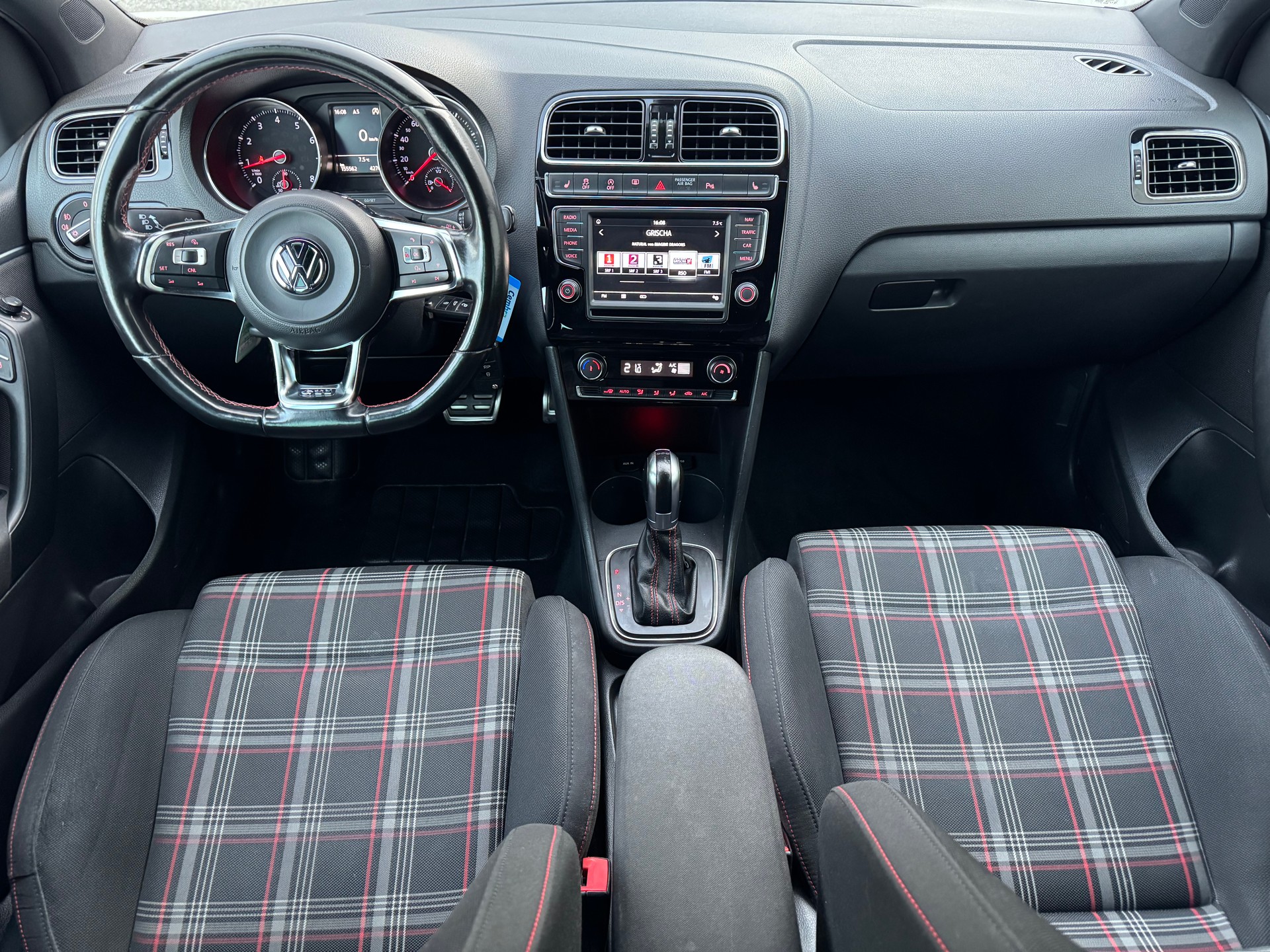 VW Polo 1.8 TSI GTI DSG-image-10