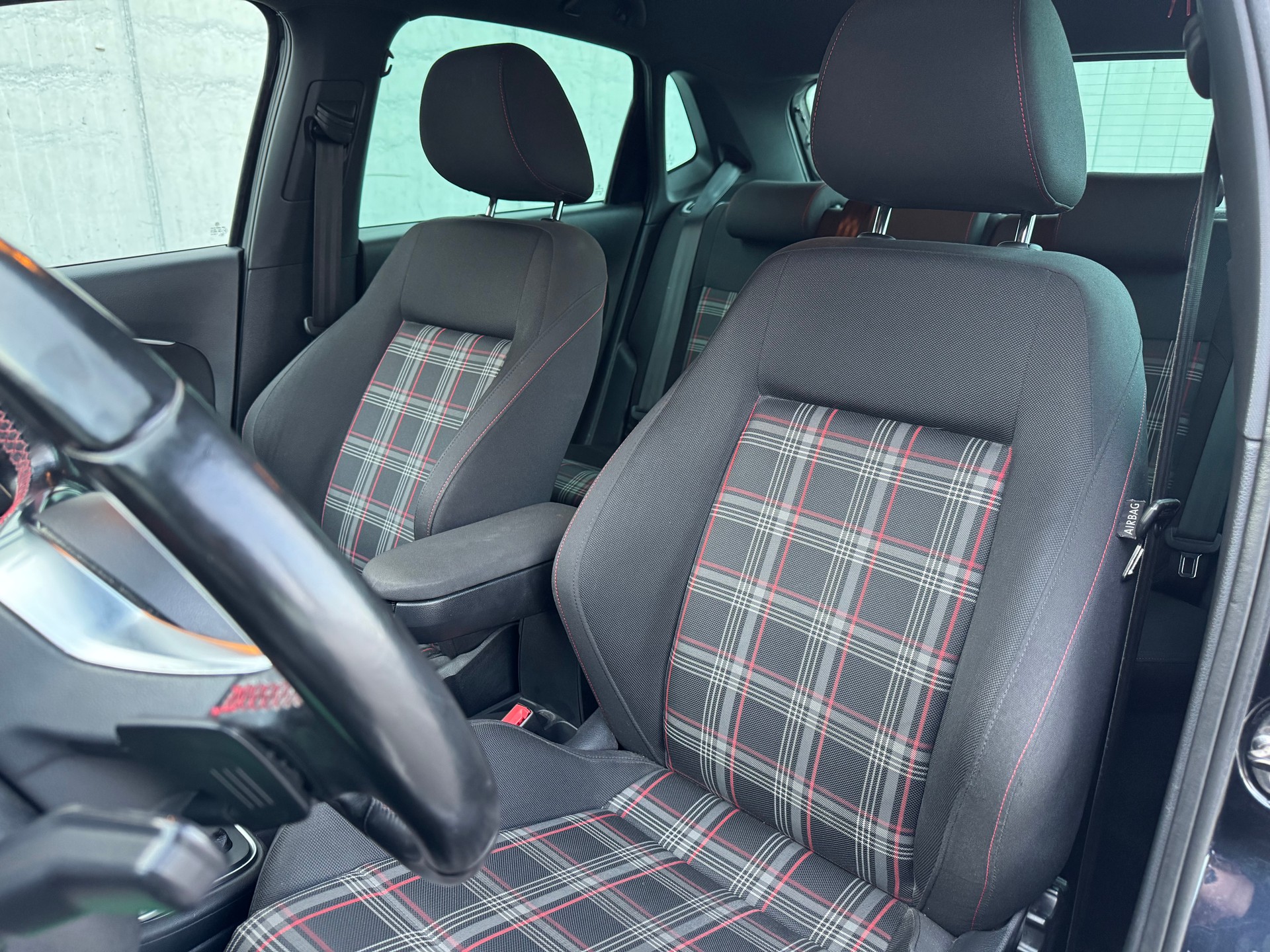 VW Polo 1.8 TSI GTI DSG-image-12