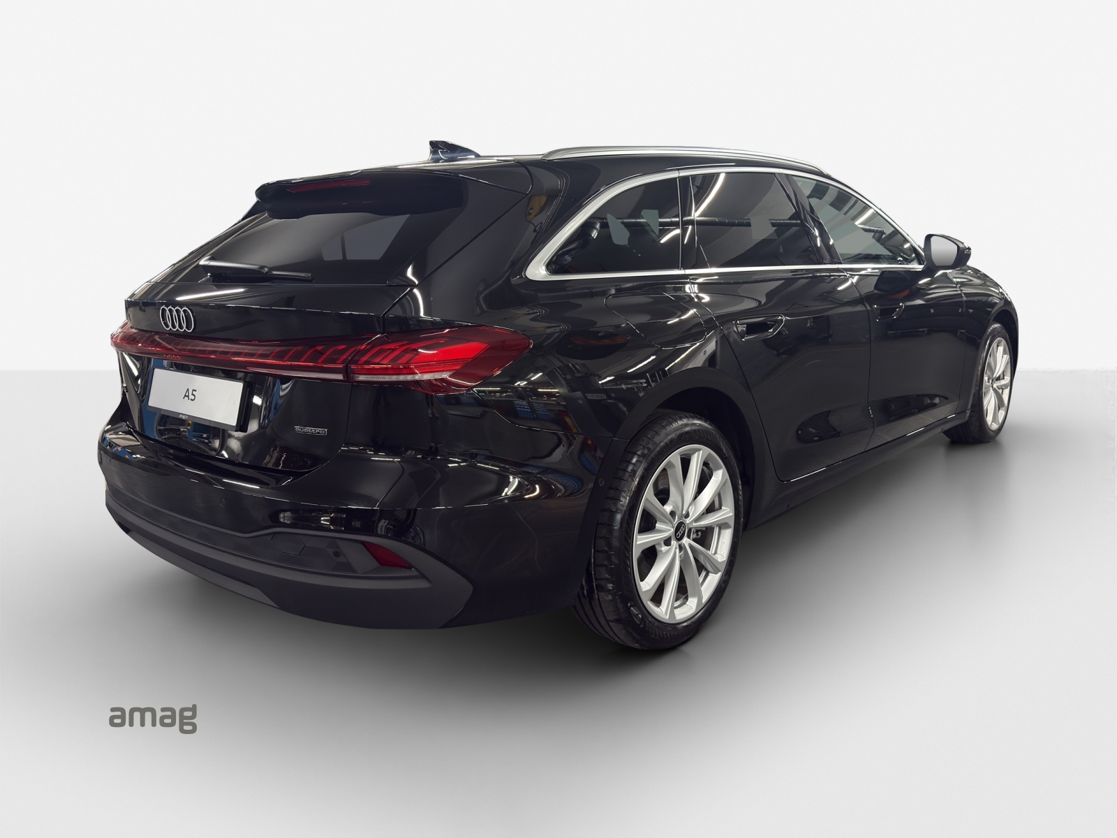 AUDI A5 Avant TDI quattro 150 kW Attraction S tronic-image-4