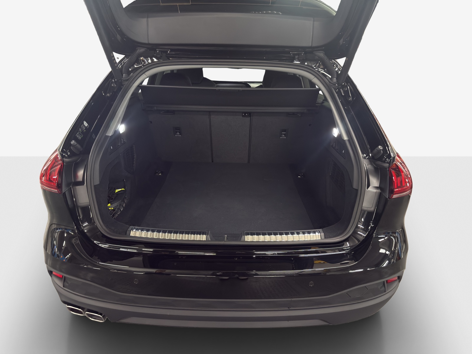 AUDI A5 Avant TDI quattro 150 kW Attraction S tronic-image-11