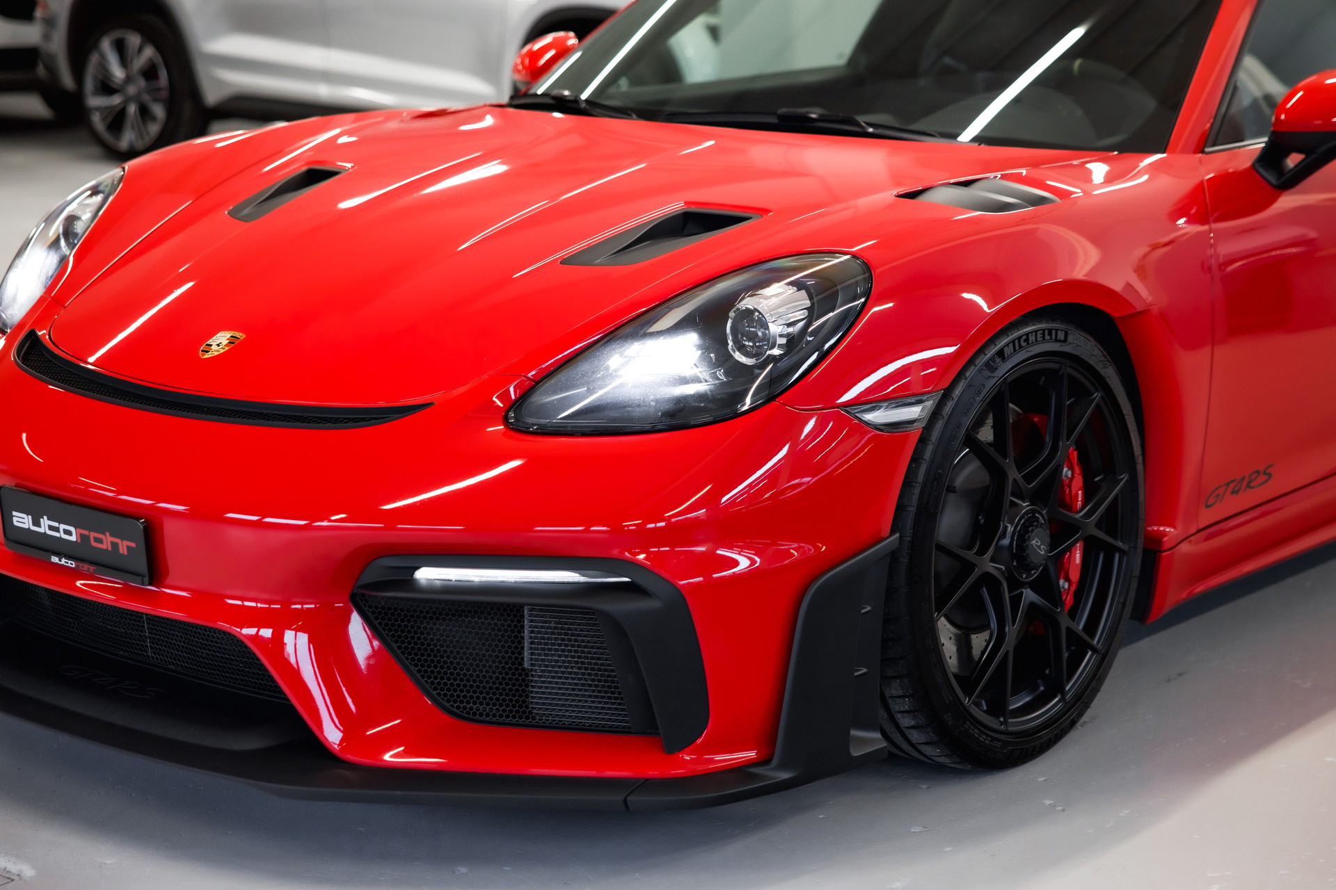 PORSCHE Cayman 718 GT4 RS PDK-image-13