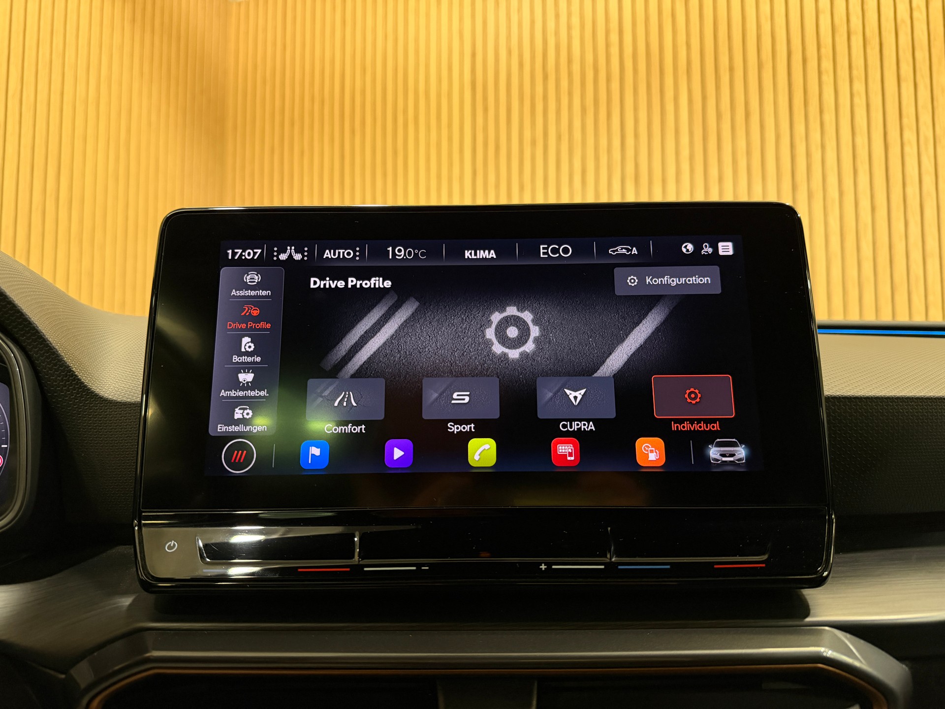 CUPRA LEON ST 1.4 e-HYBRID pHEV DSG-image-12
