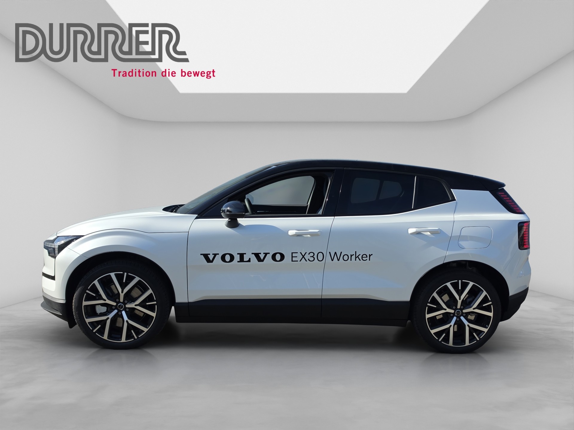 VOLVO EX30 E60 Twin Plus Performance AWD-image-1