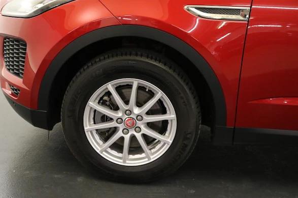 JAGUAR E-Pace 2.0 P200 SE AWD Automatik-image-4