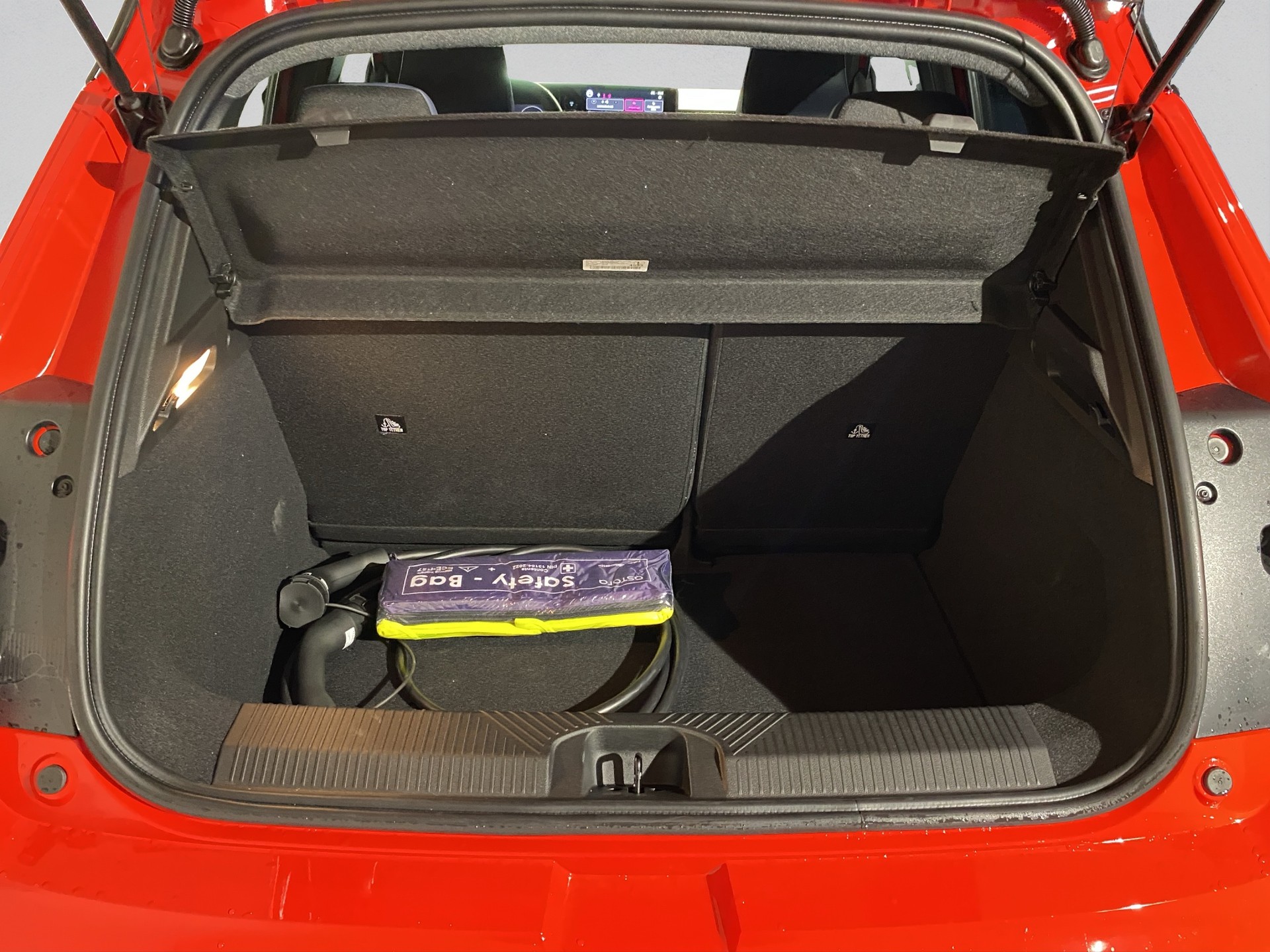 NISSAN Micra 52kWh Evolve Leasing dés 475 Chf - 0 apport sur 60 mois pour 10 000kms/ans-image-13