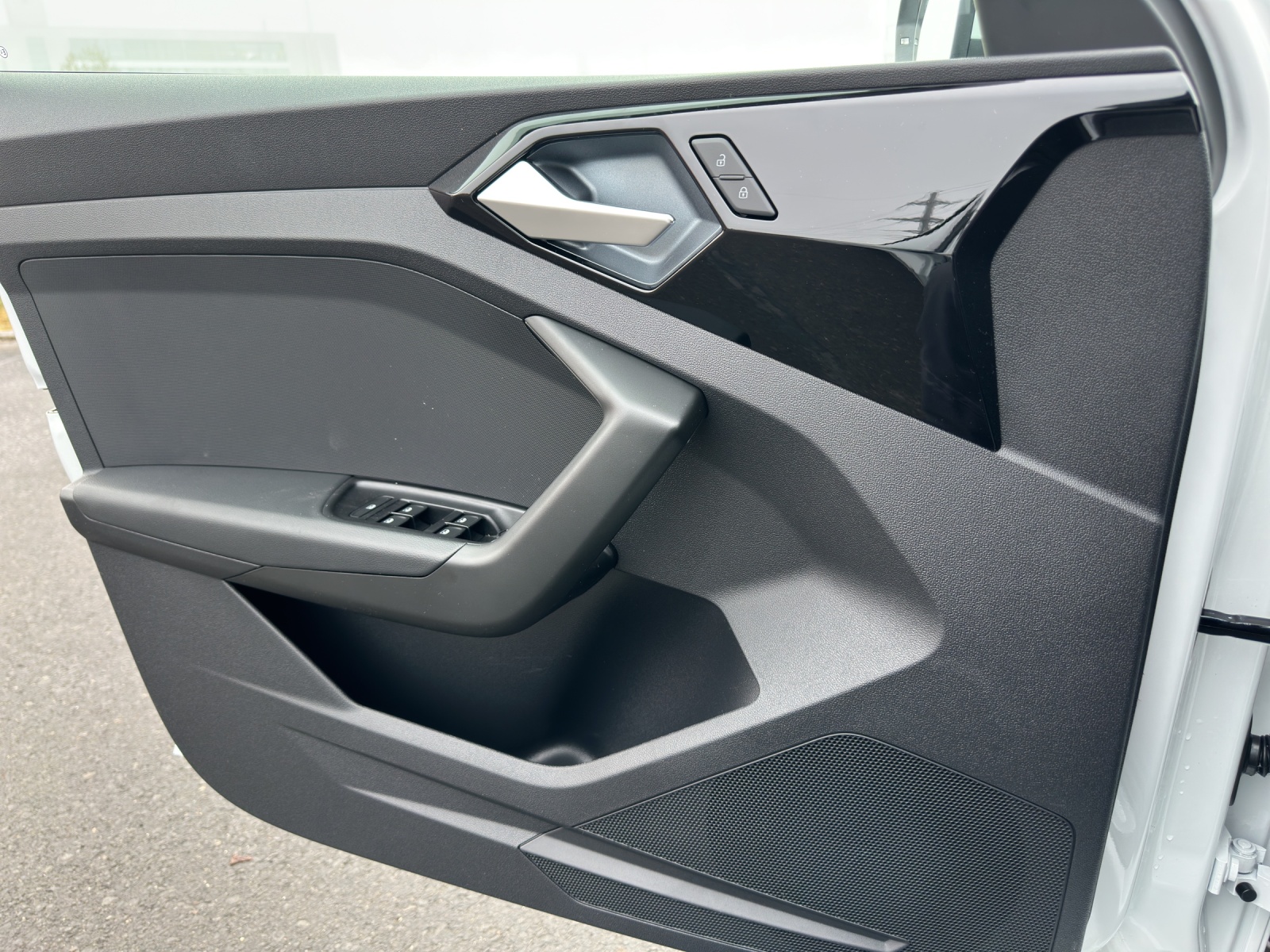 AUDI A1 Sportback 30 TFSI Attraction S-tronic-image-16