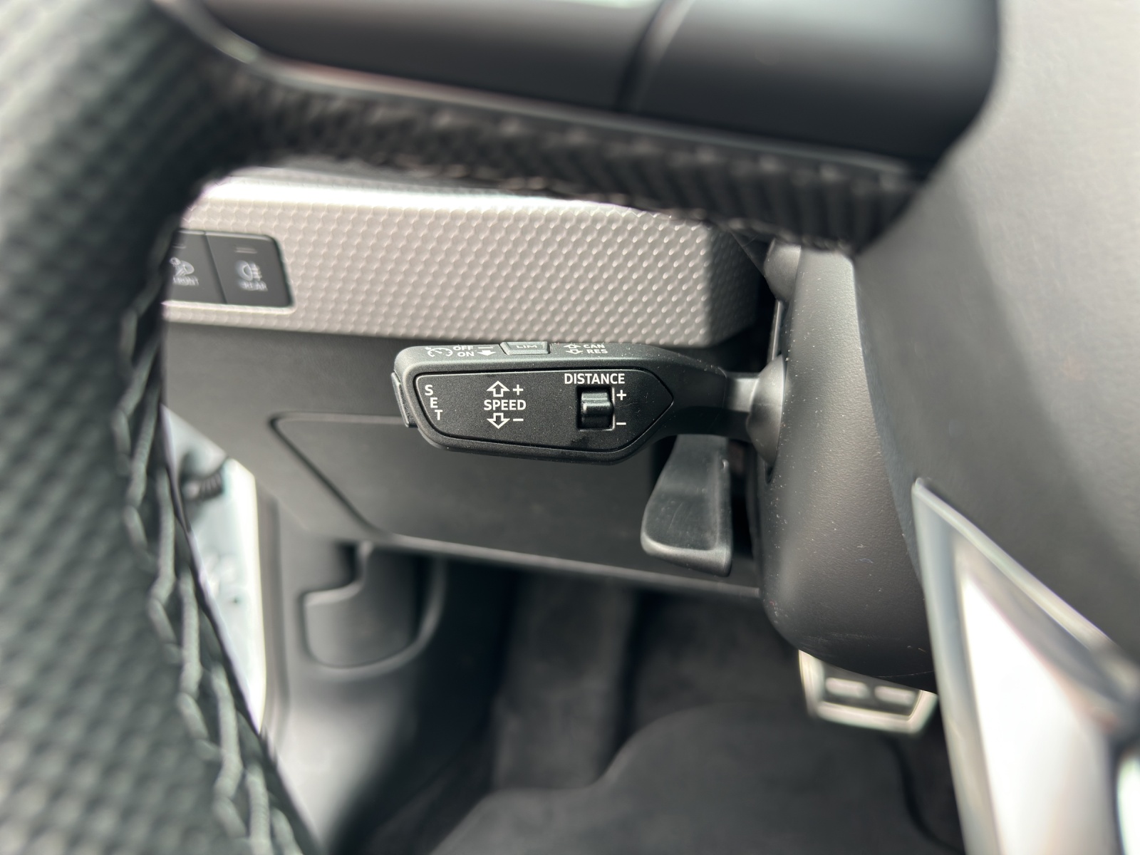 AUDI A1 Sportback 30 TFSI Attraction S-tronic-image-14