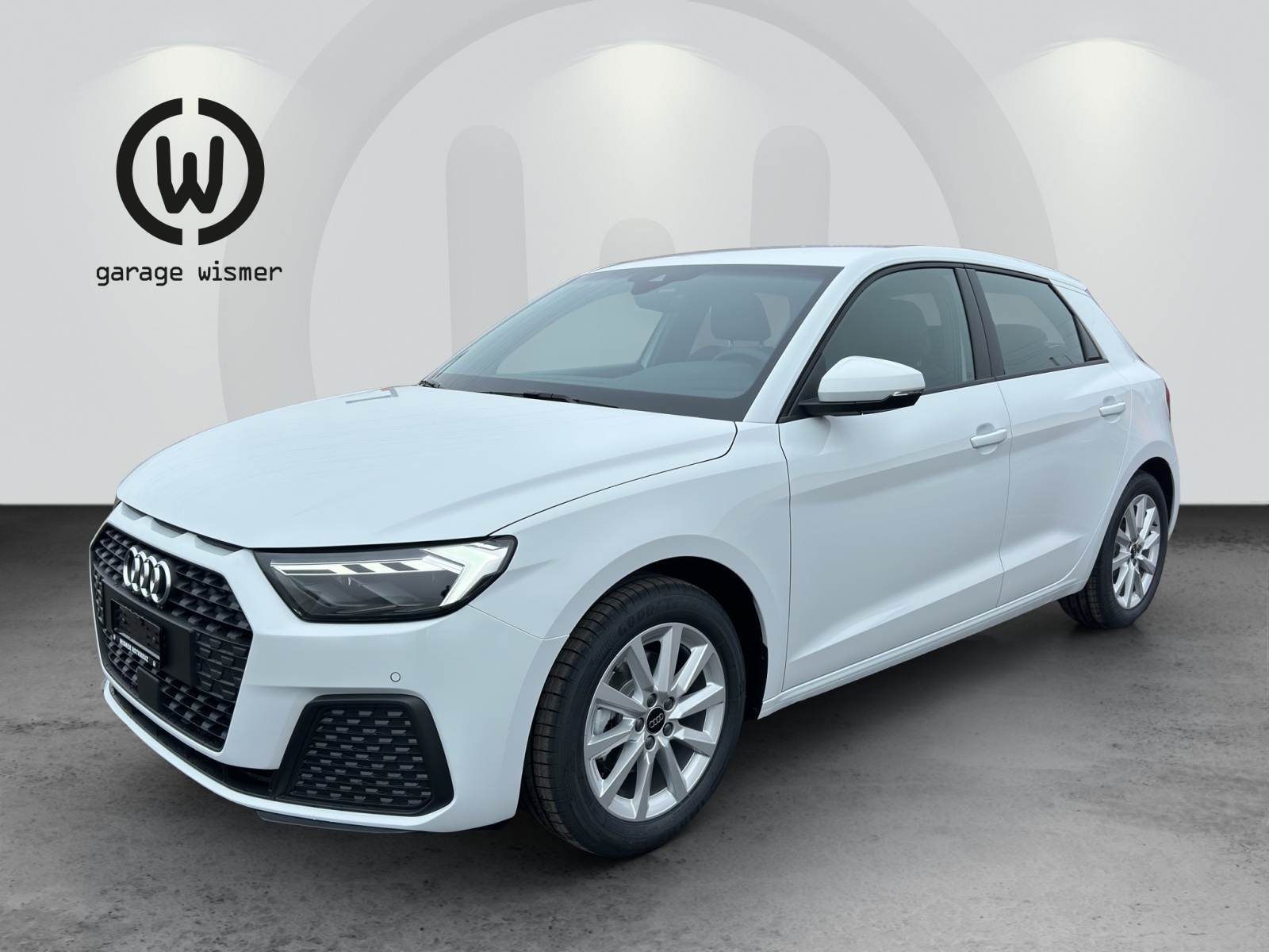 AUDI A1 Sportback 30 TFSI Attraction S-tronic-image-0