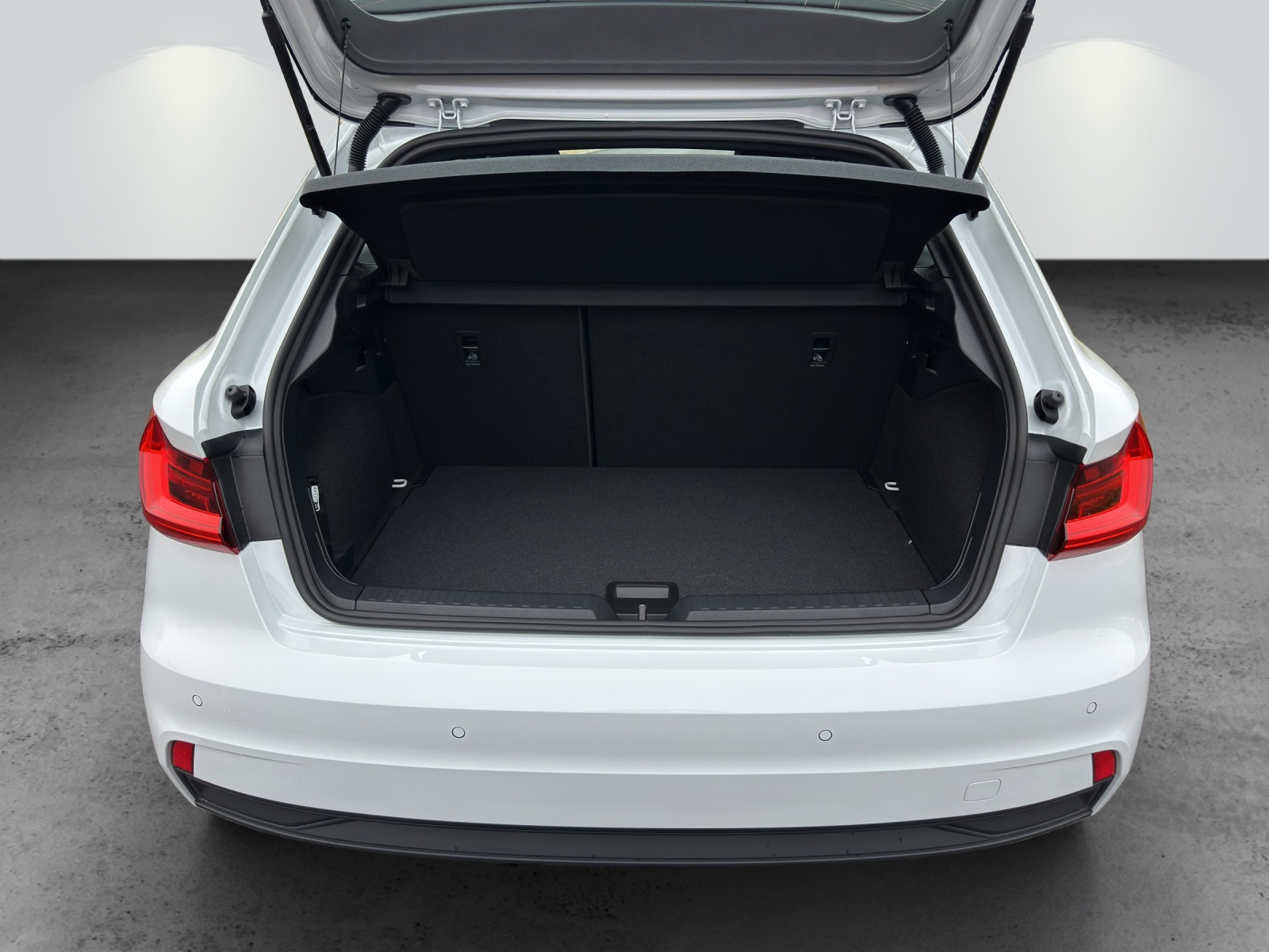 AUDI A1 Sportback 30 TFSI Attraction S-tronic-image-9