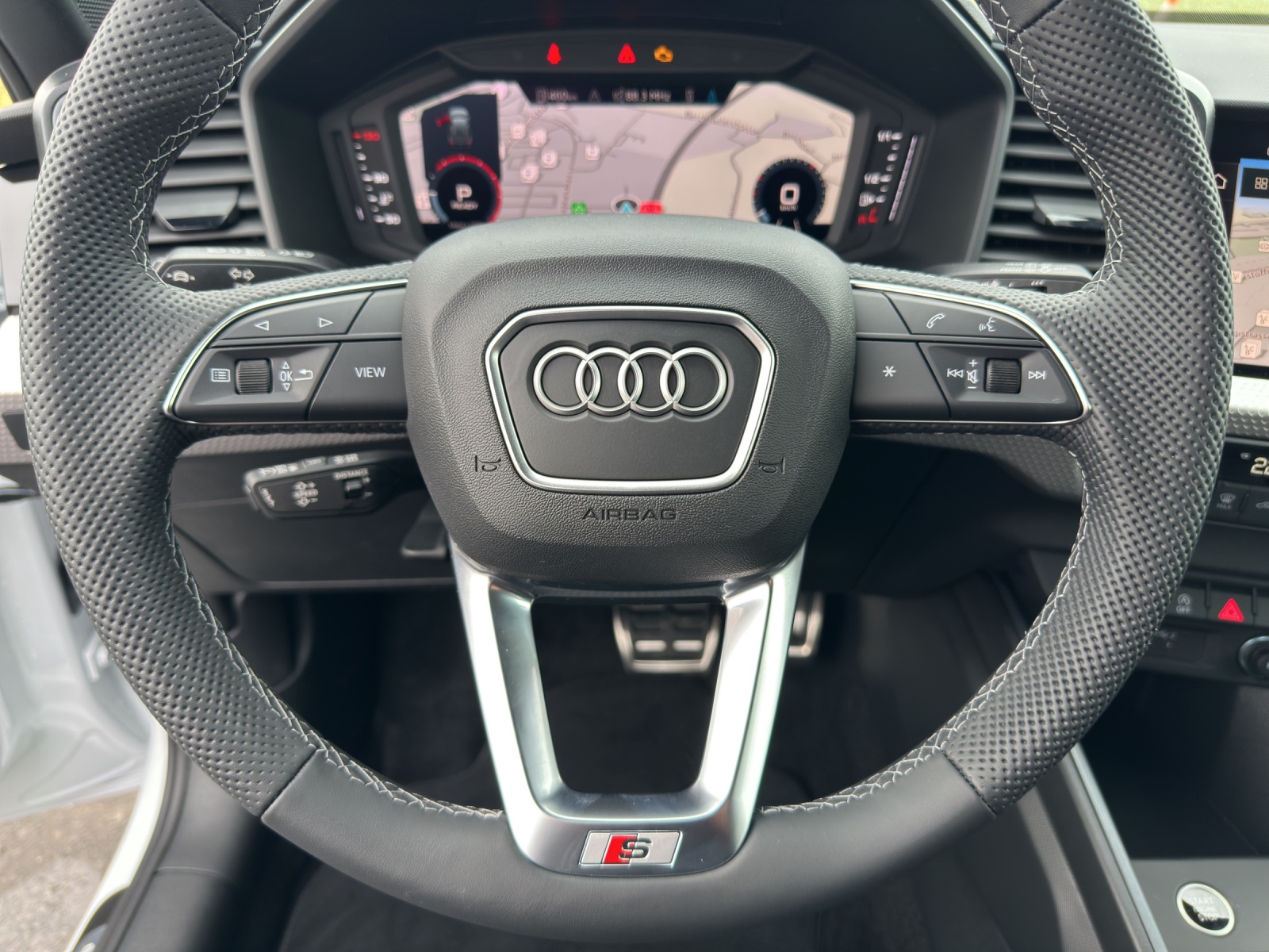 AUDI A1 Sportback 30 TFSI Attraction S-tronic-image-13