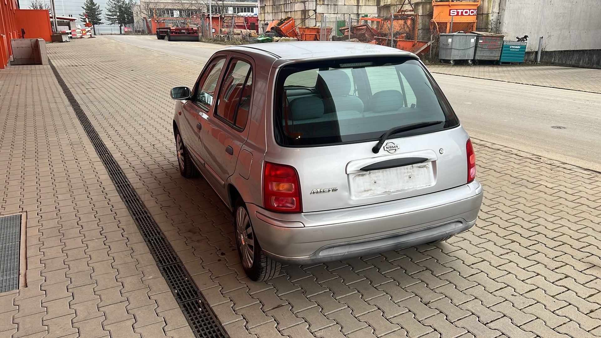 NISSAN 2 1.4-showroom-element-1