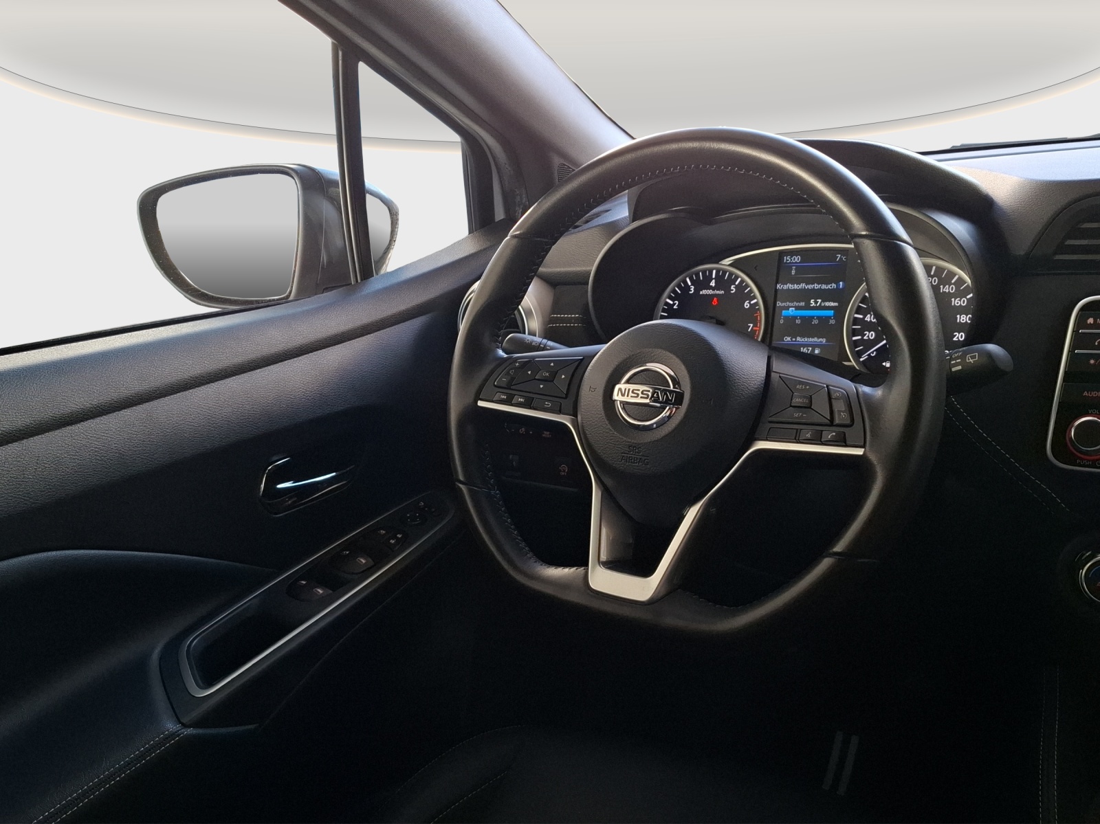 NISSAN Micra DIG-T 117 n-sport // 8-fach Aluminiumbereift-image-15