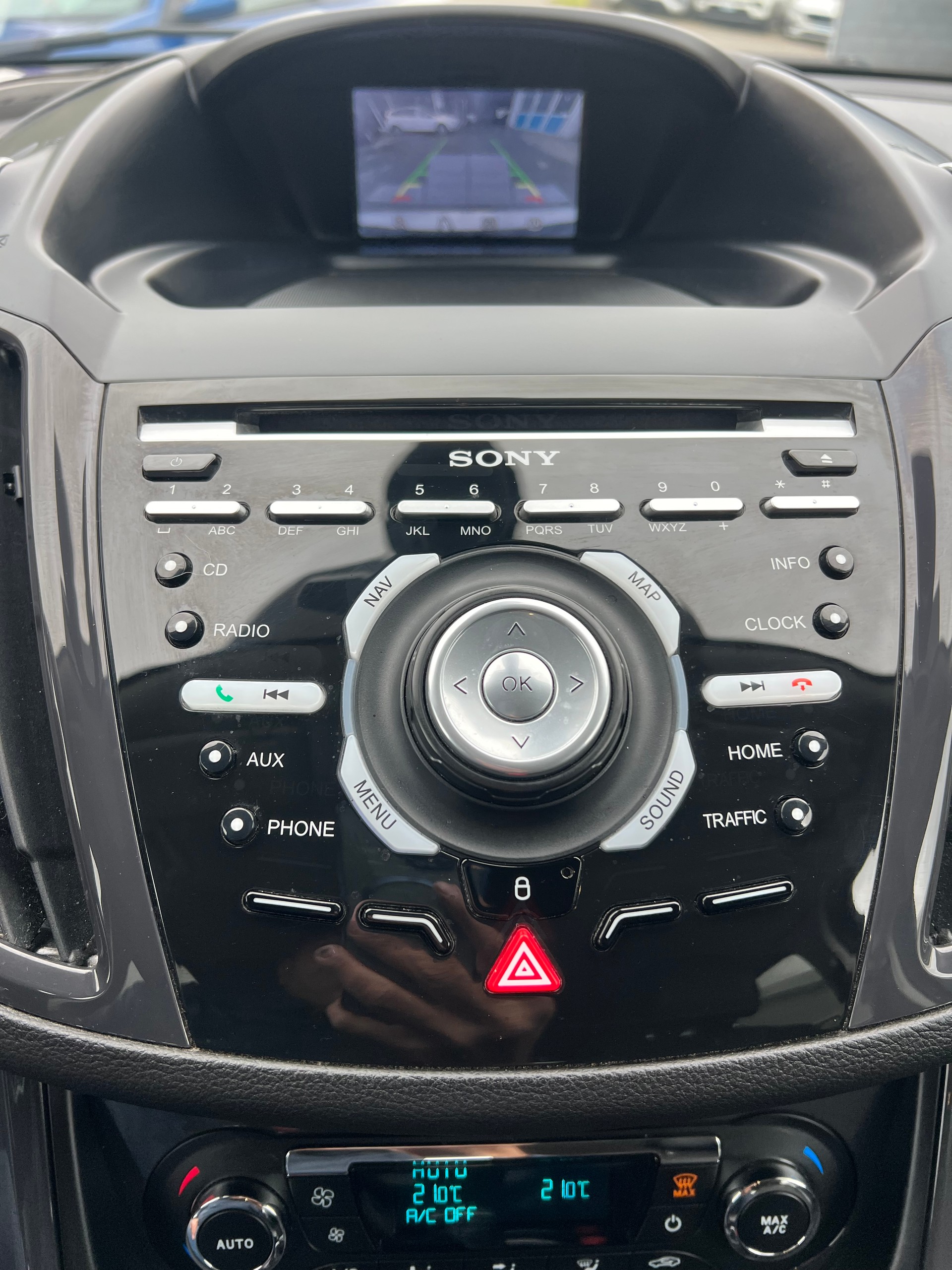 FORD Kuga 2.0 TDCi 4WD PowerShift-image-6