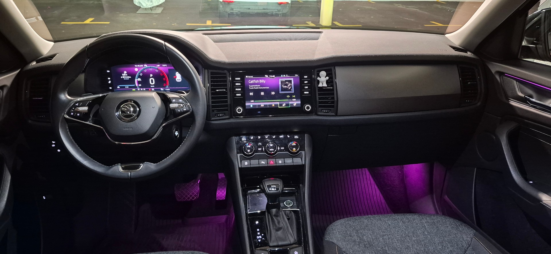 SKODA Kodiaq 2.0 TDI CR Clever 4x4 DSG-image-4
