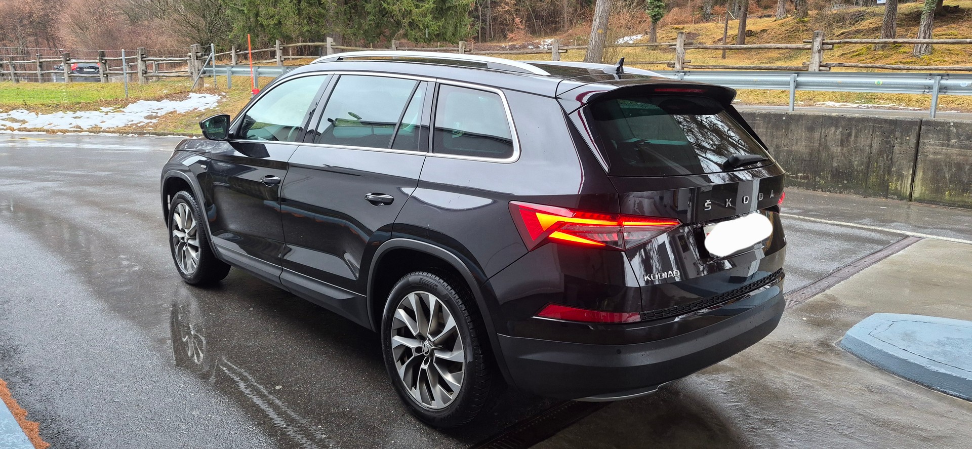 SKODA Kodiaq 2.0 TDI CR Clever 4x4 DSG-image-2