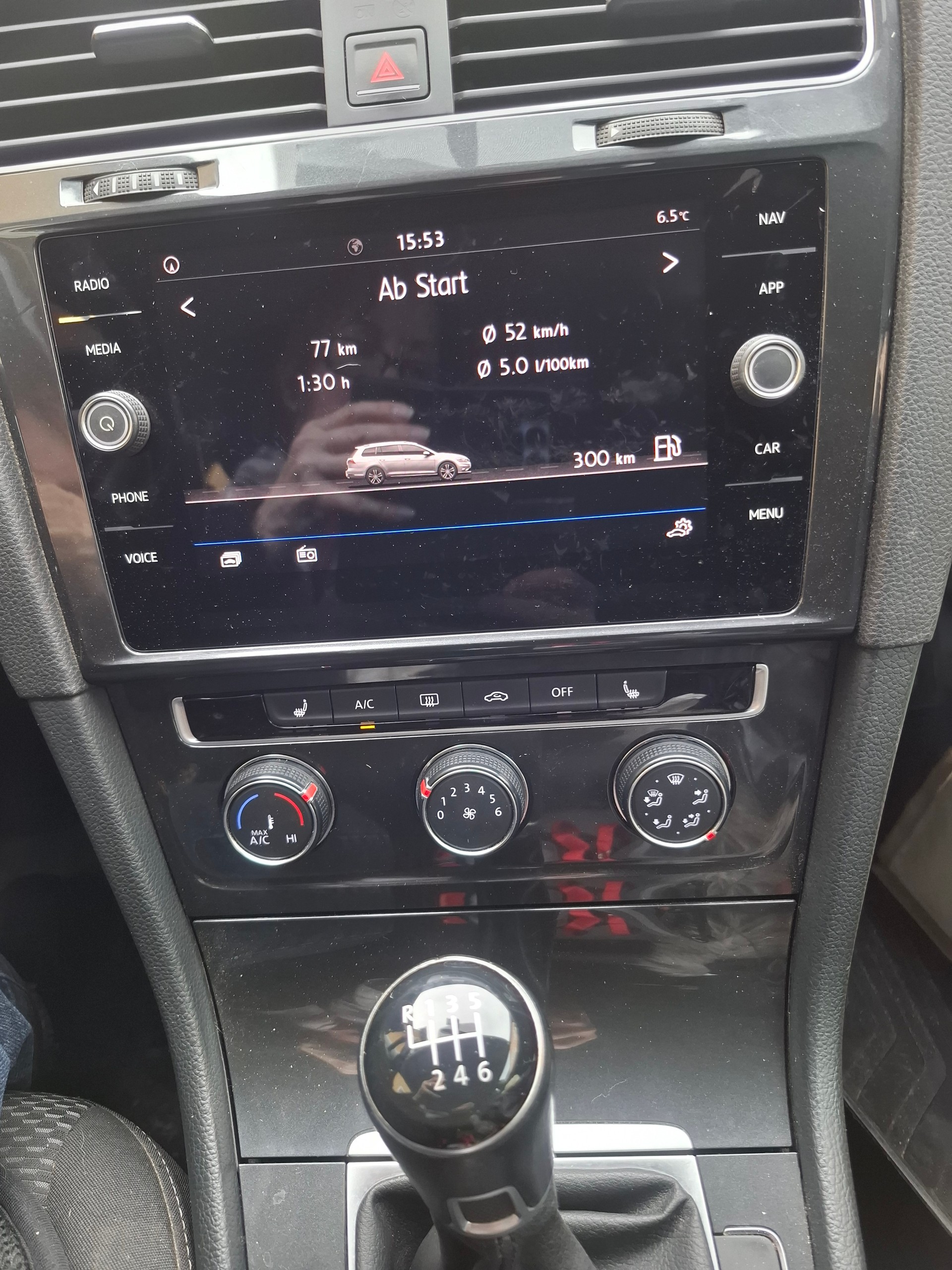 VW Golf VII 1.0 TSI Trendline-image-3