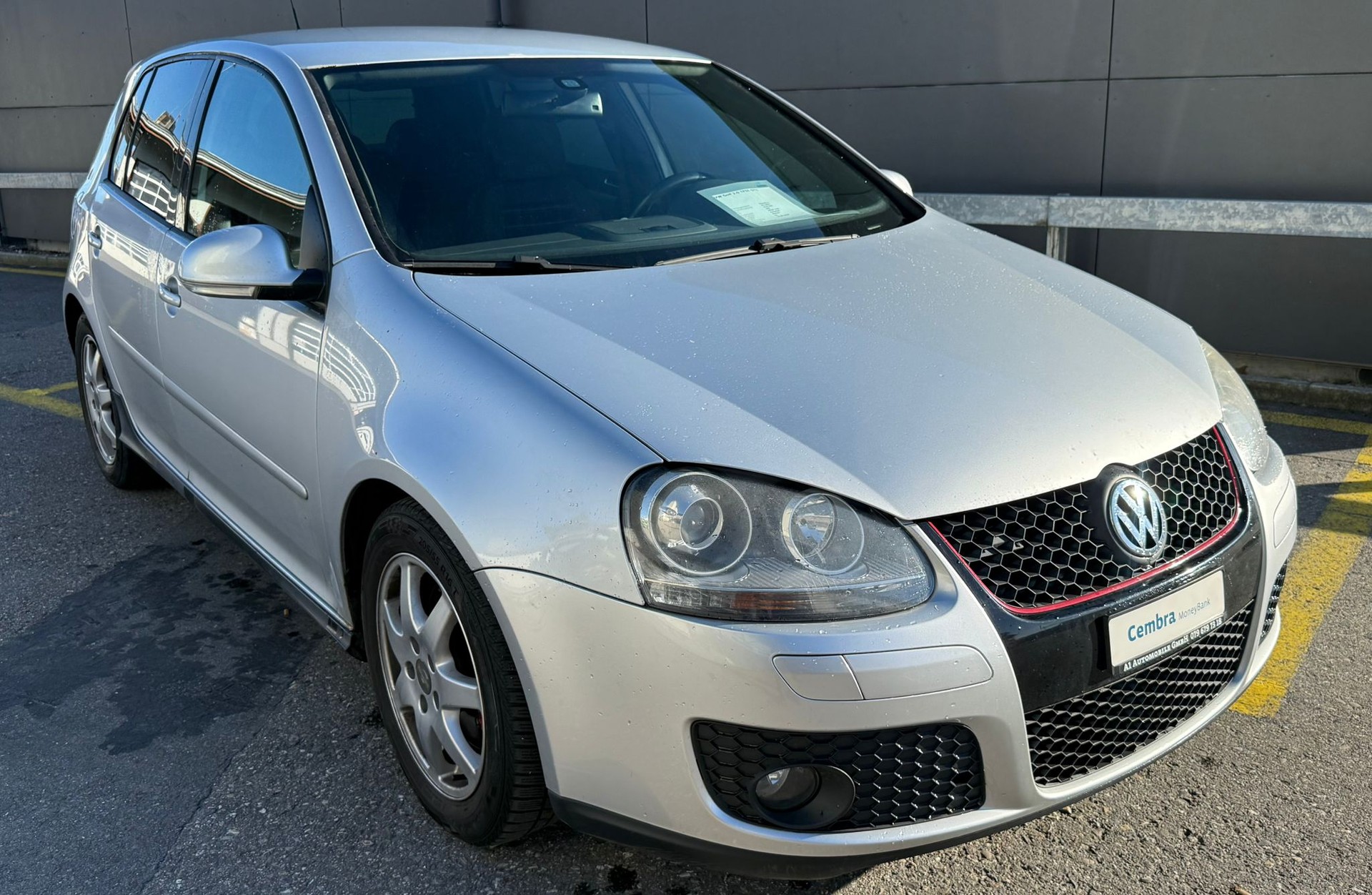 VW Golf 2.0 TFSI GTI-image-0