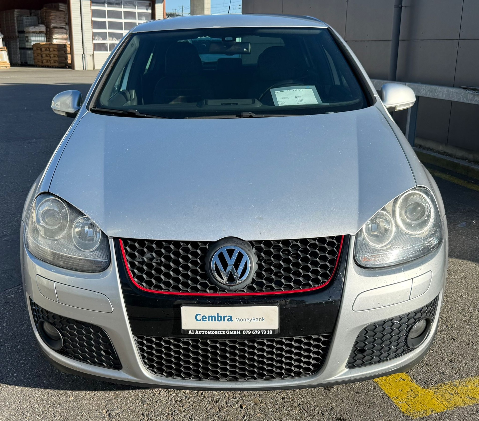 VW Golf 2.0 TFSI GTI-image-1
