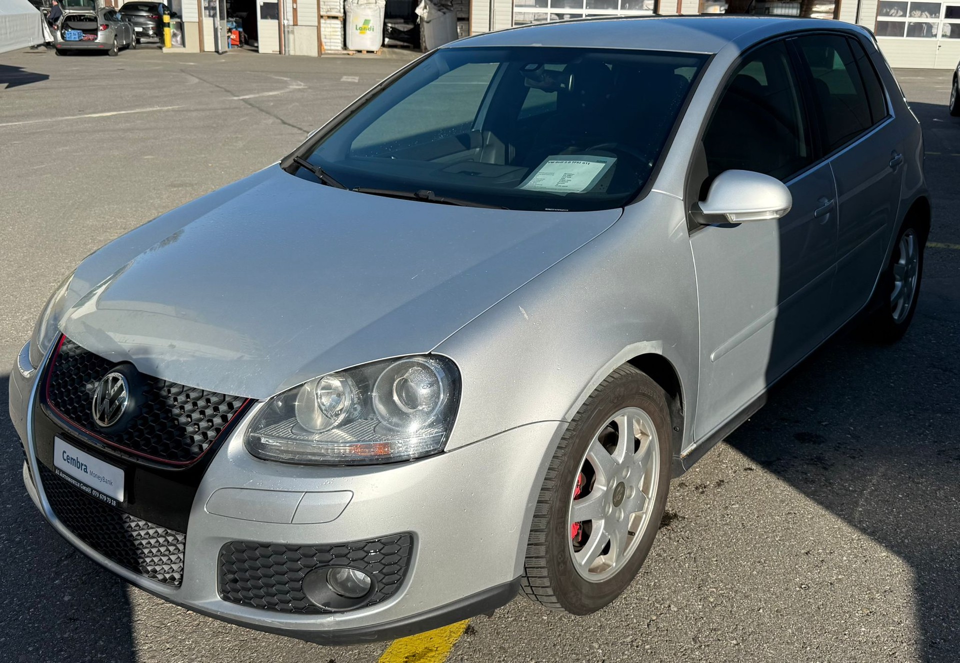 VW Golf 2.0 TFSI GTI-image-2