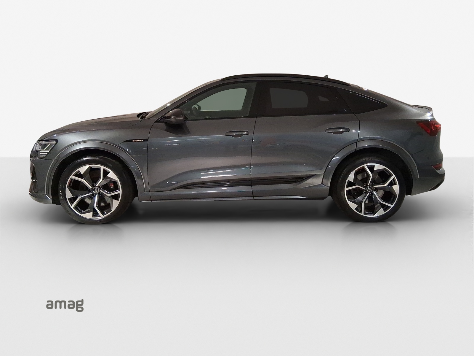 AUDI e-tron S Sportback quattro-image-1