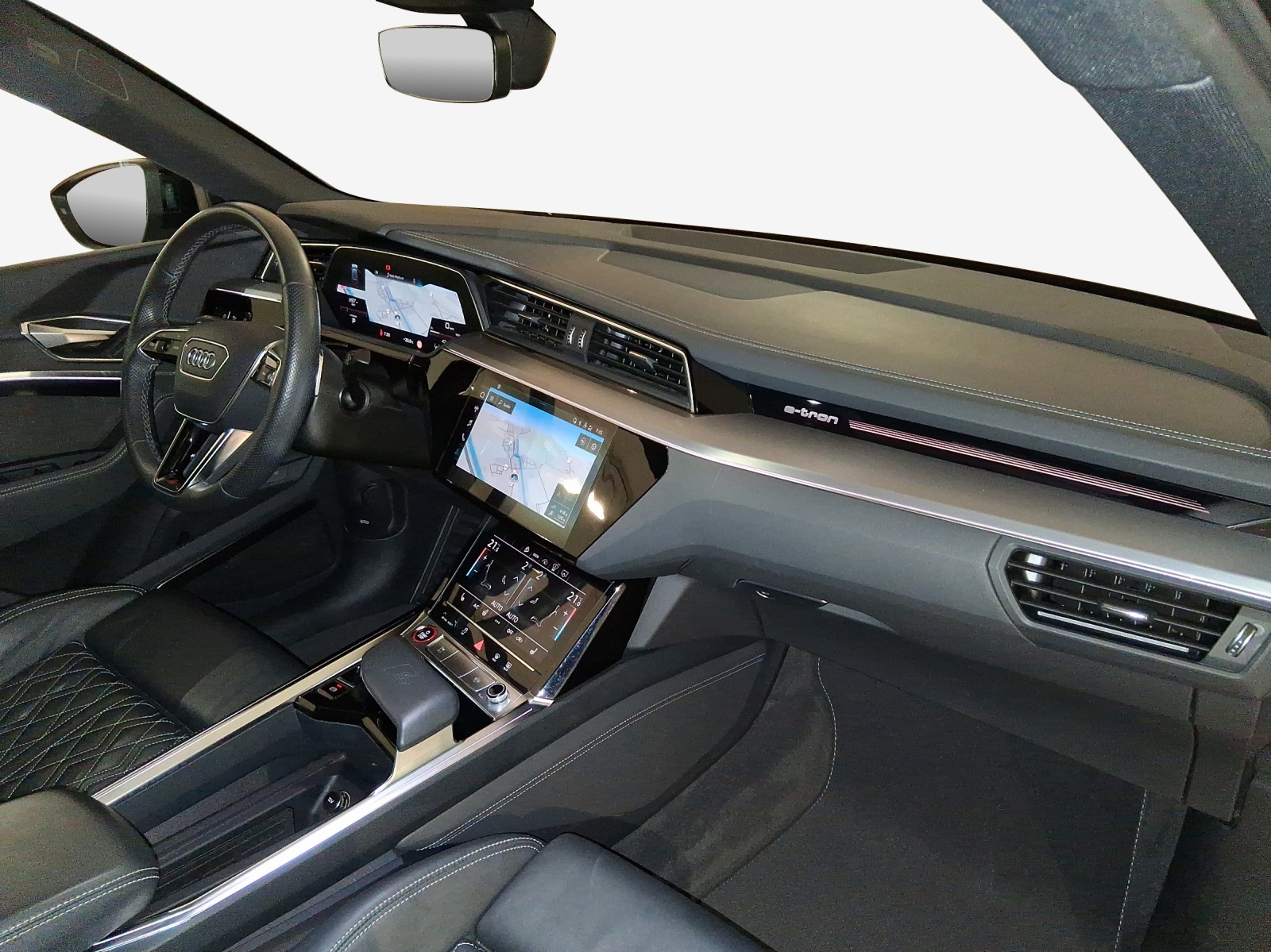 AUDI e-tron S Sportback quattro-image-15