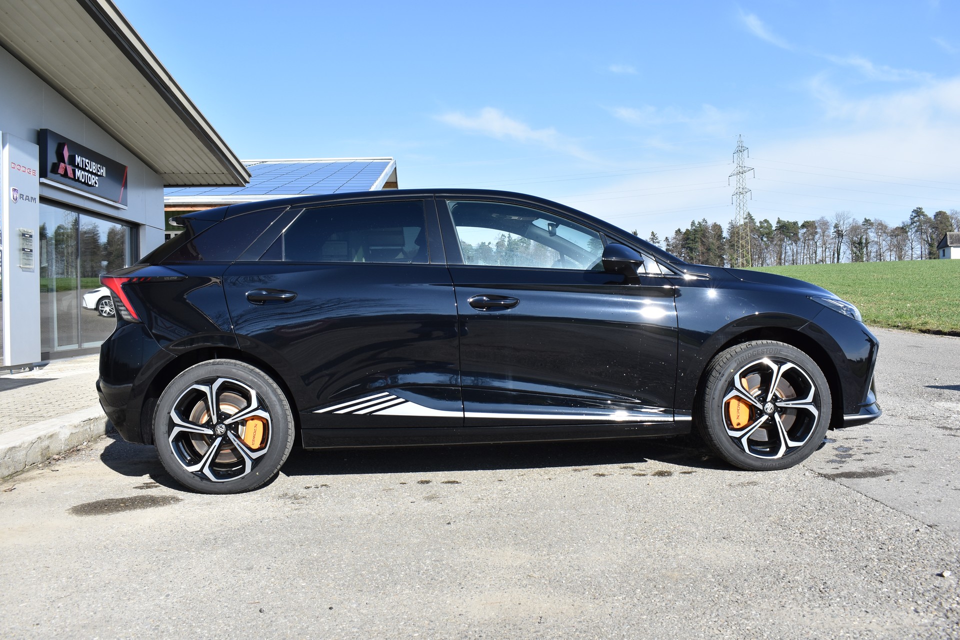 MG 4 EV 64kWh Xpower AWD-image-3