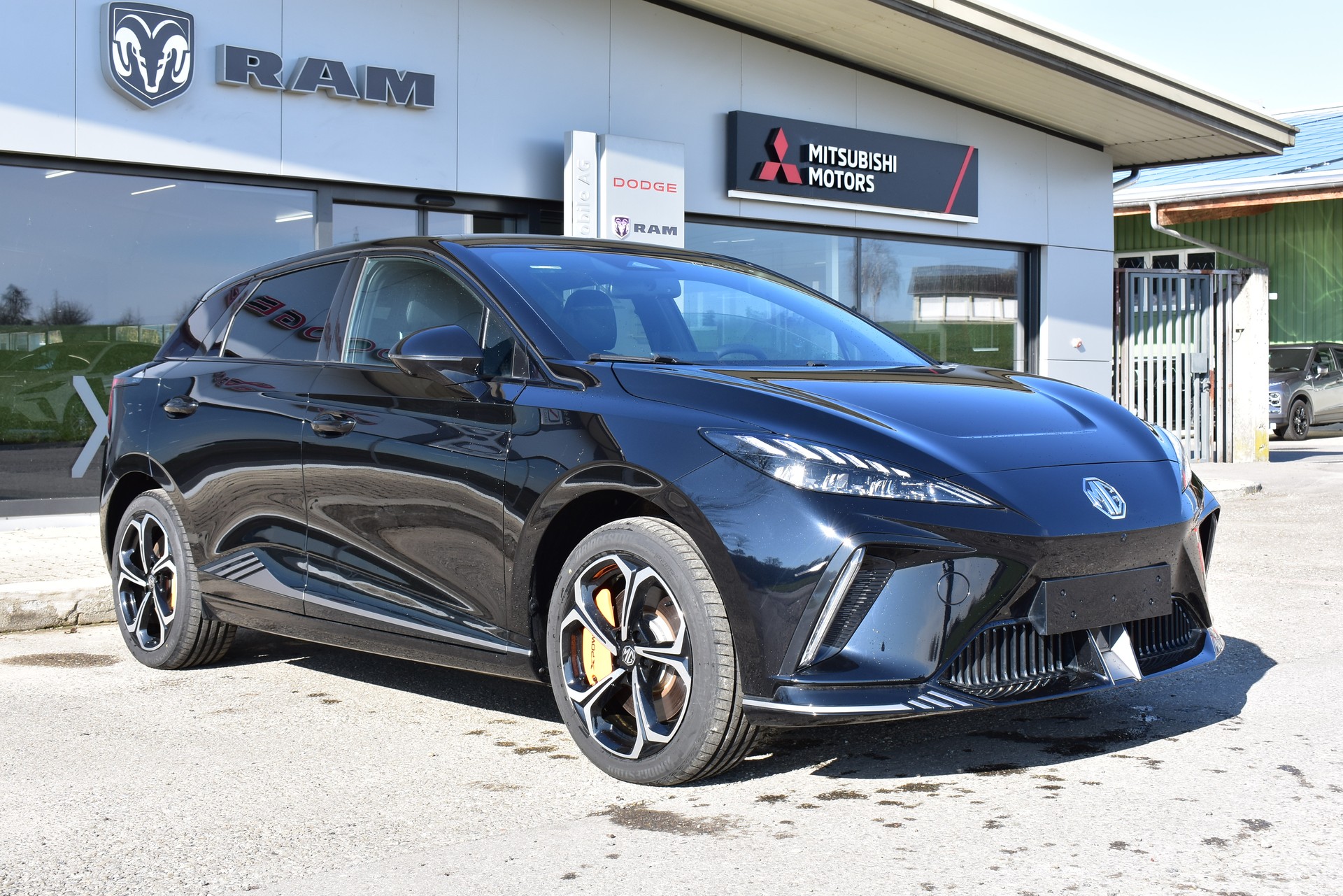 MG 4 EV 64kWh Xpower AWD-image-1