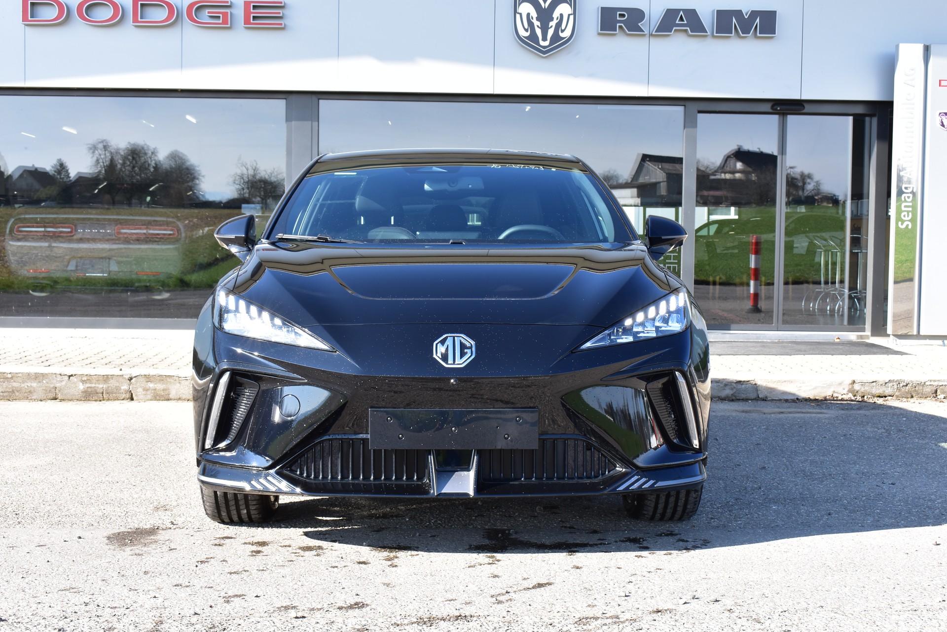 MG 4 EV 64kWh Xpower AWD-image-0