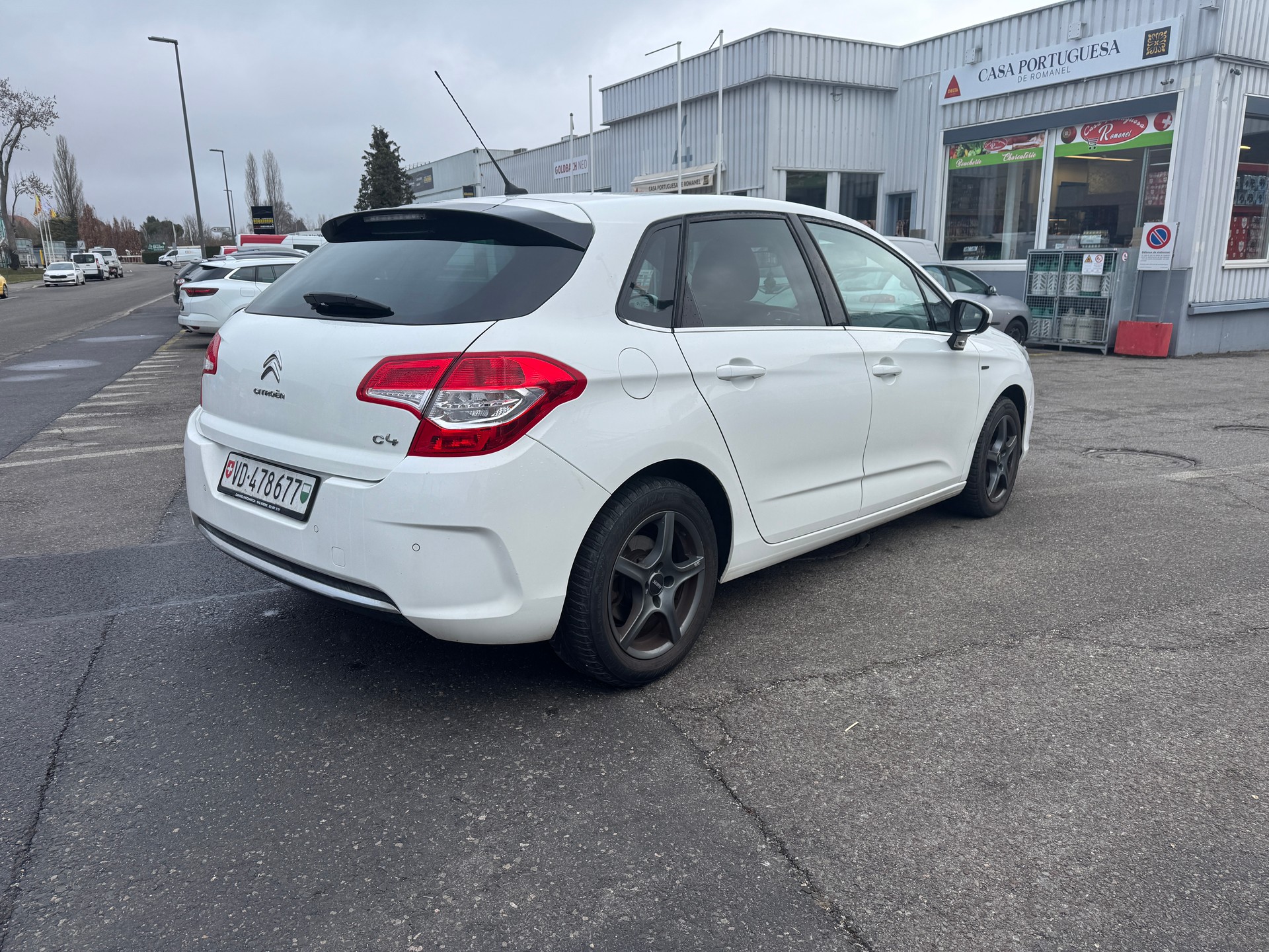 CITROEN C4 Berline 1.6 THP Exclusive EGS6-image-2