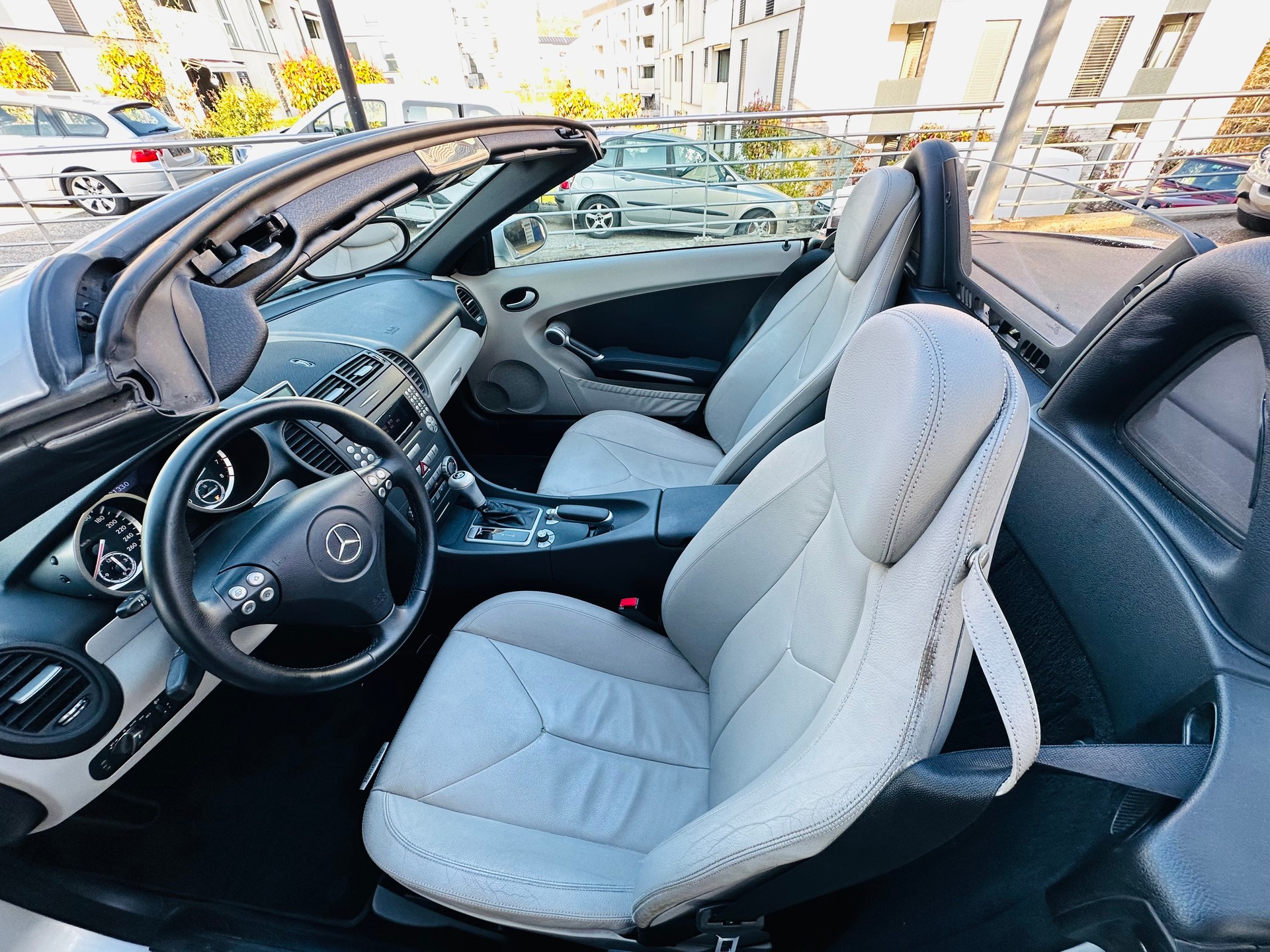 MERCEDES-BENZ SLK 280-image-16