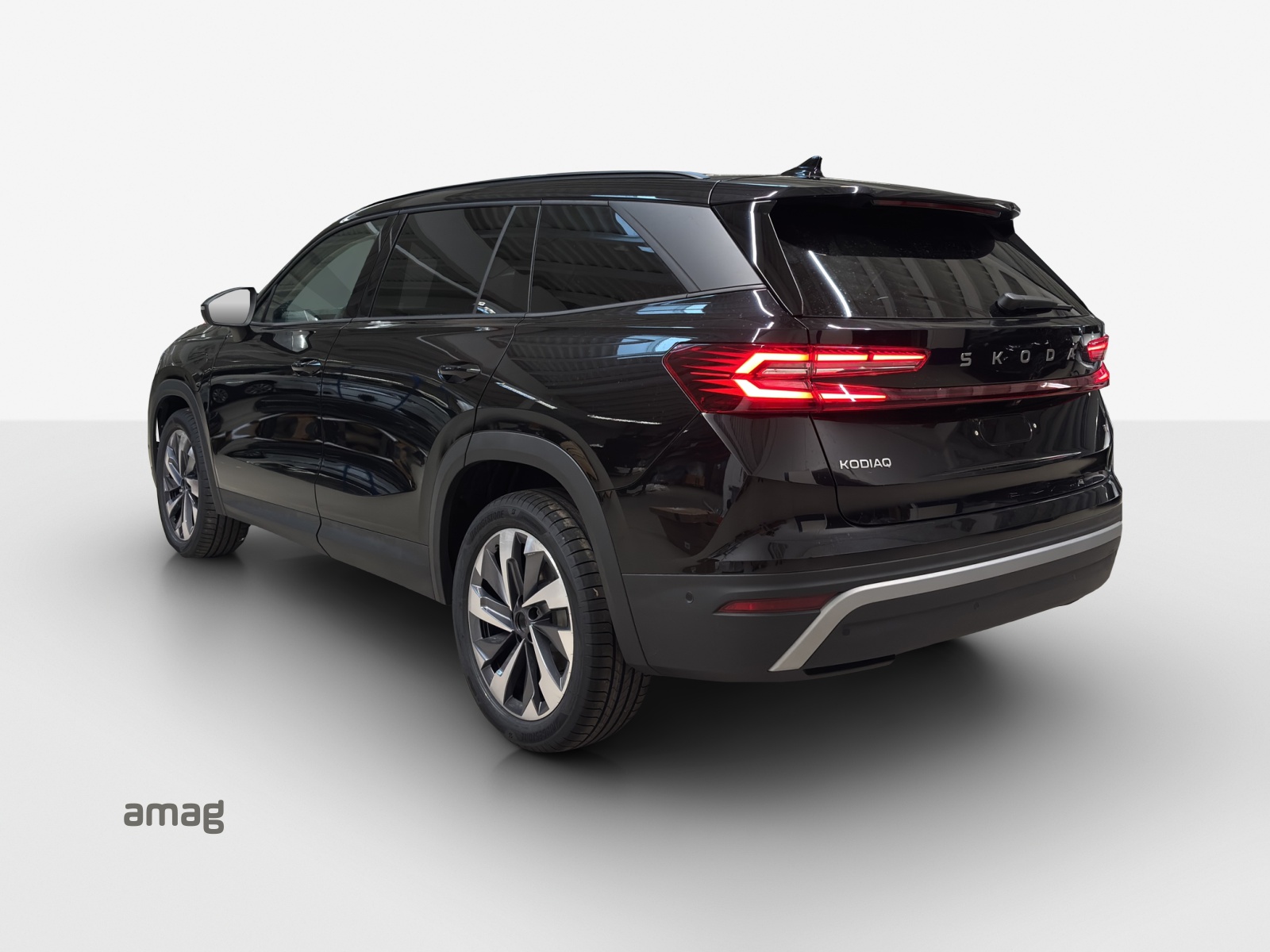 SKODA Kodiaq 2.0 TSI Dynamic 4x4-image-2