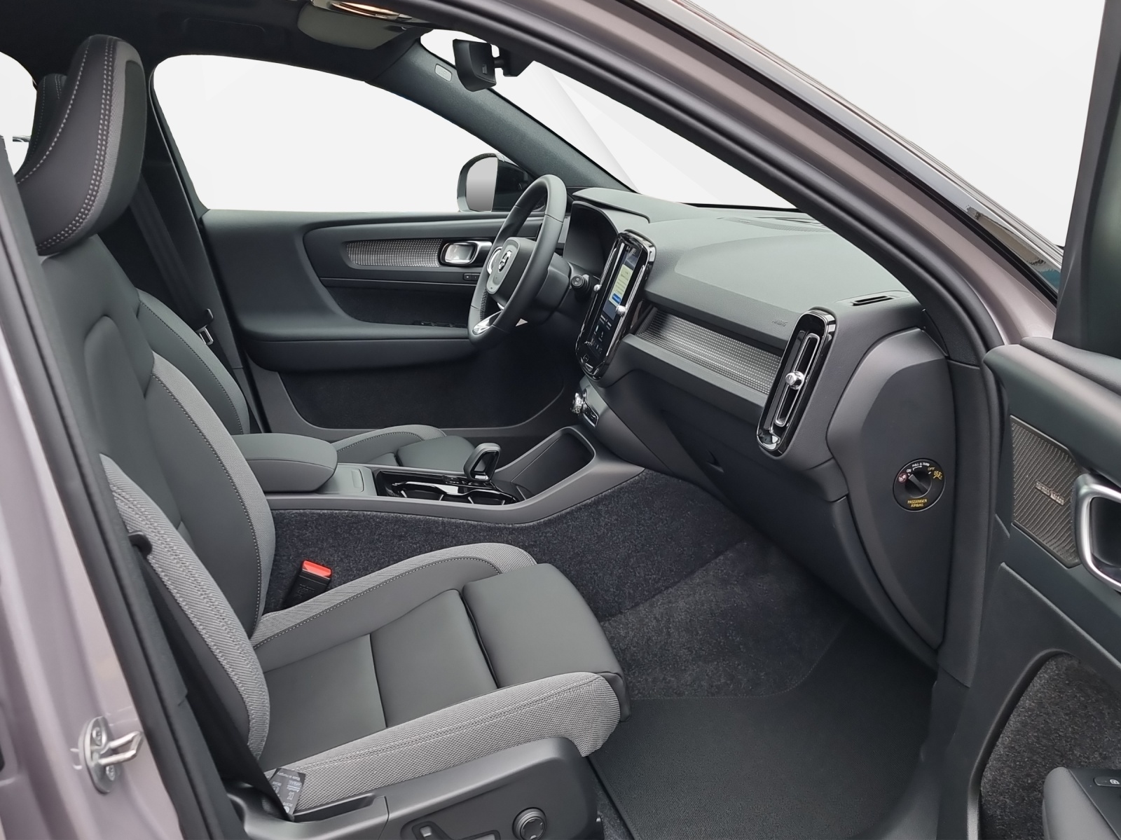 VOLVO EX40 Twin Performance Ultra AWD-image-8