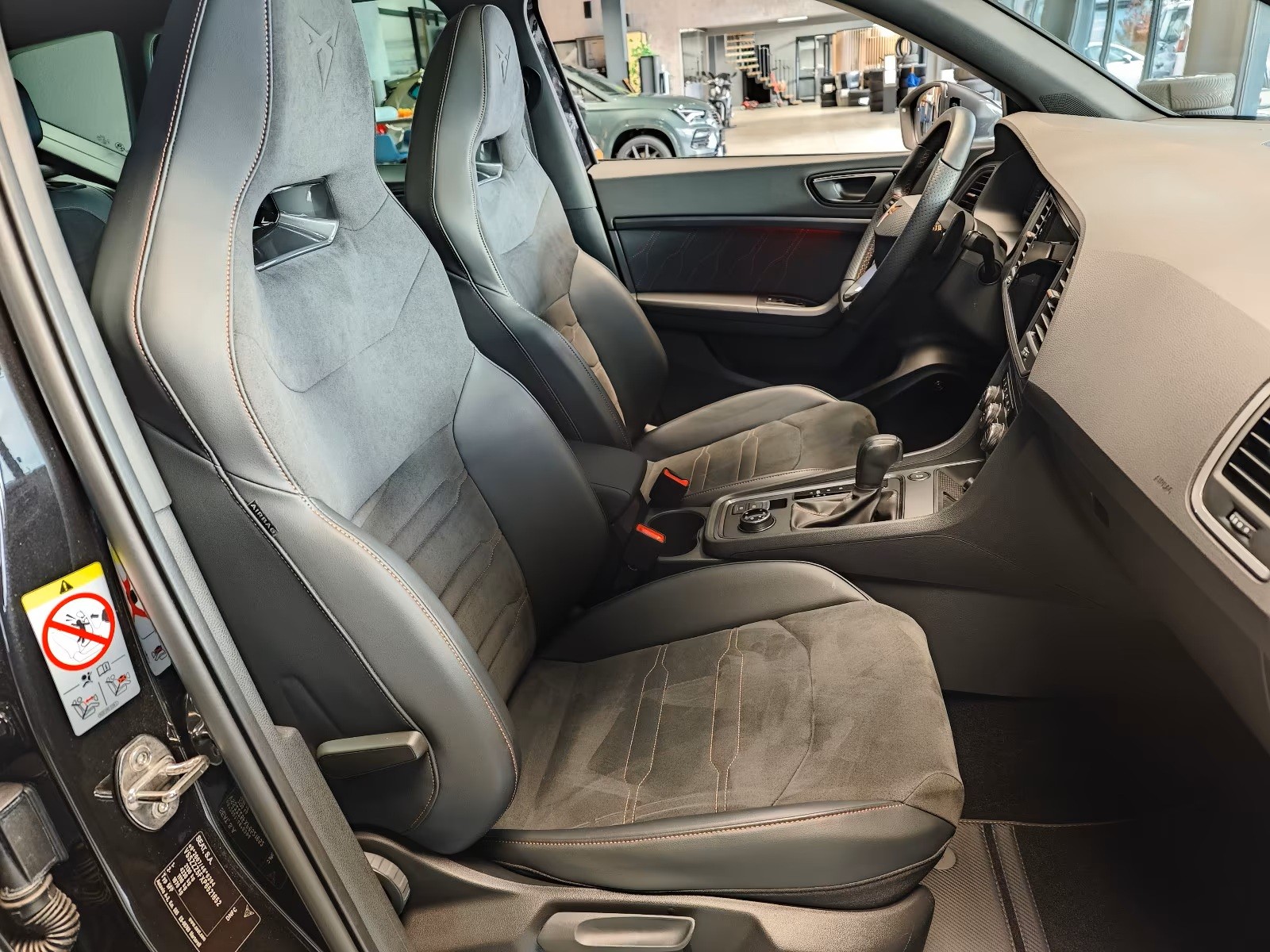 CUPRA Ateca 2.0TSI VZ Edition 4Drive DSG-image-3