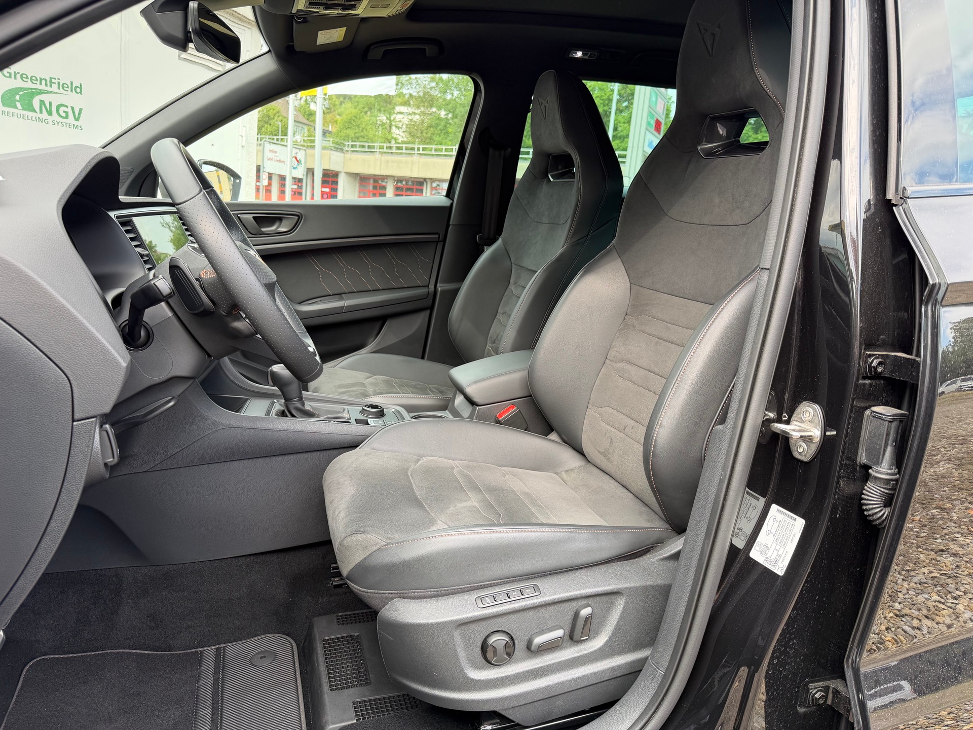 CUPRA Ateca 2.0TSI VZ Edition 4Drive DSG-showroom-element-3