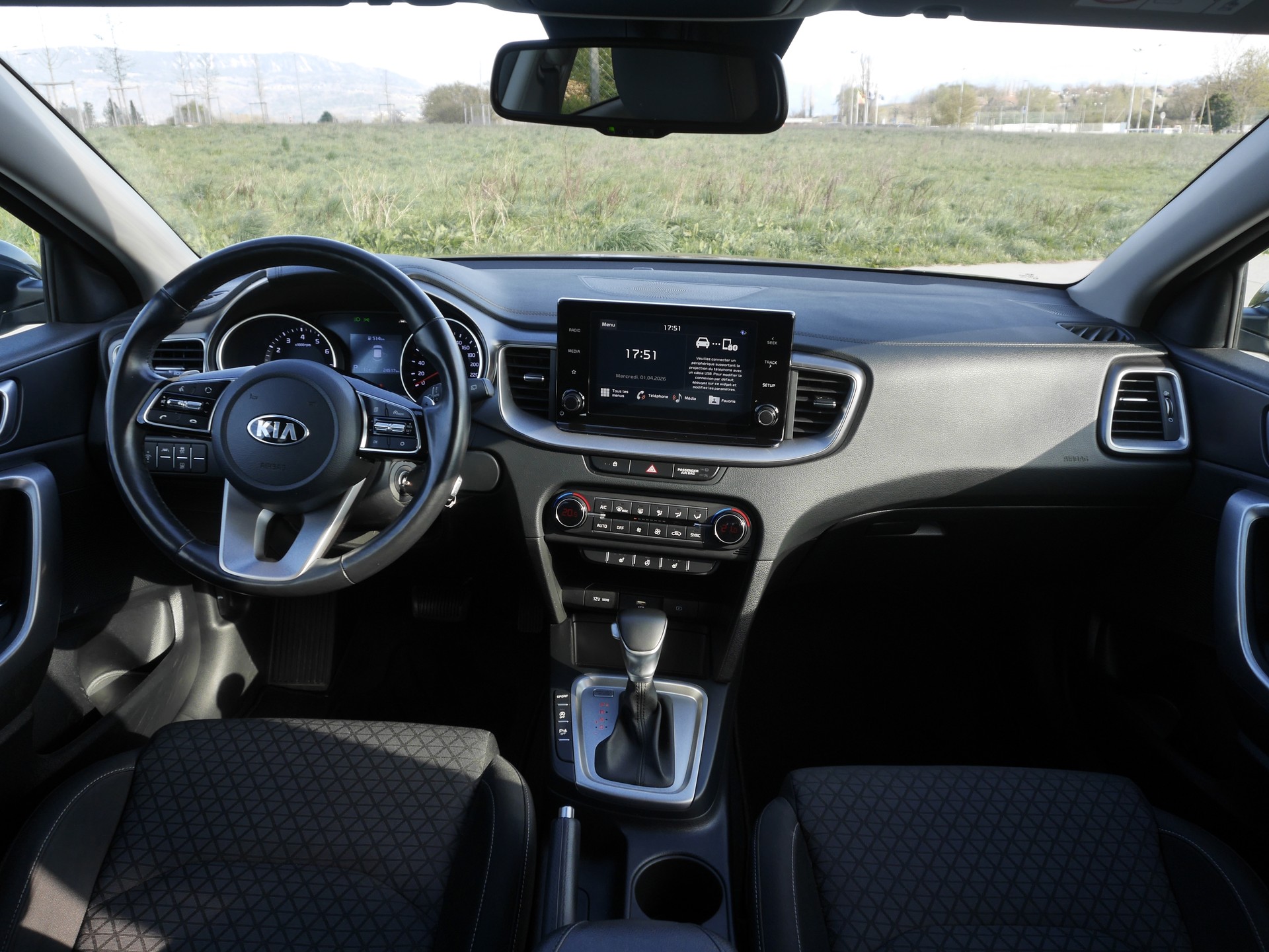 KIA Xceed 1.5 T-GDI DCT Style-image-4