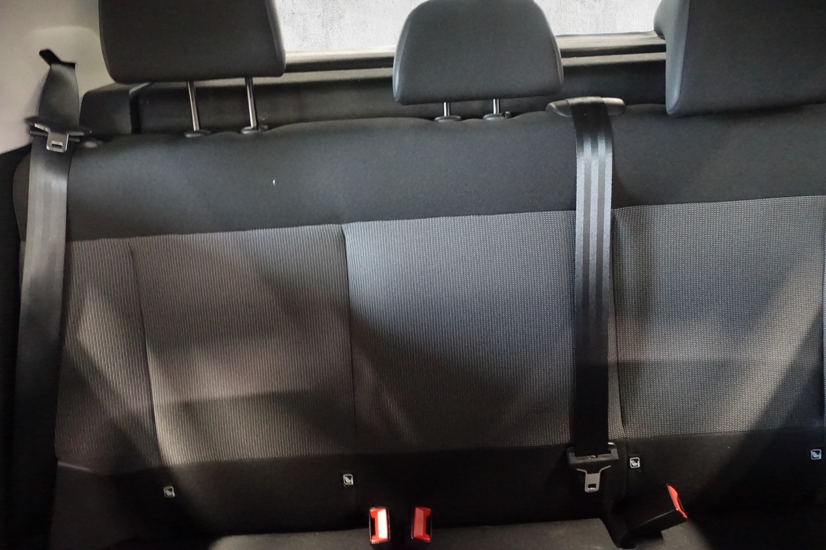 CITROEN C4 Cactus 1.2 e-THP Shine-image-12