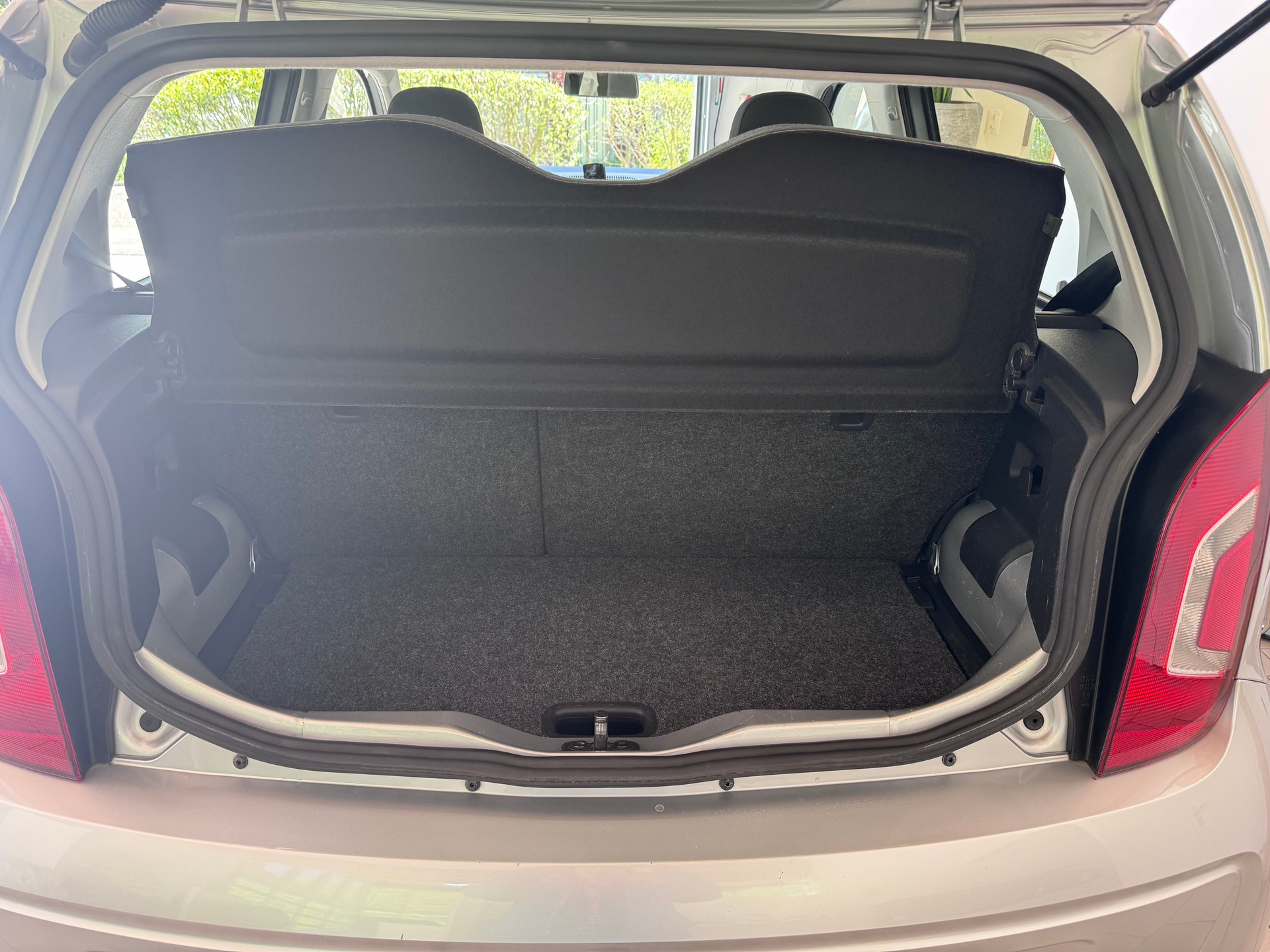 VW Up 1.0 MPI 75 Move-image-3