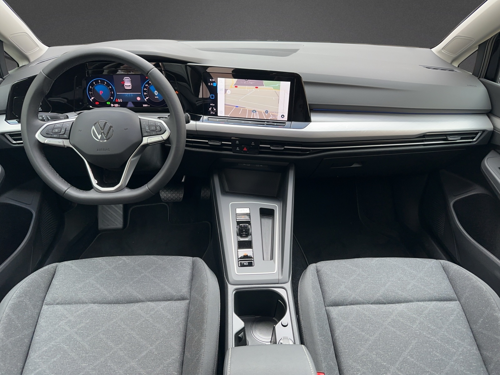 VW Golf 1.0 eTSI mHEV ACTLife DSG-image-8